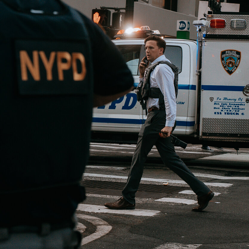 Officer and 2 Others Are Shot at Blackstone’s Park Avenue Tower in NYC