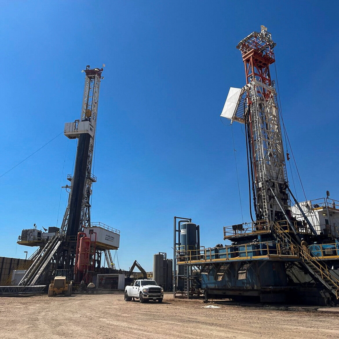 Oil Executives Refrain From Publicly Criticizing Trump or His Tariffs