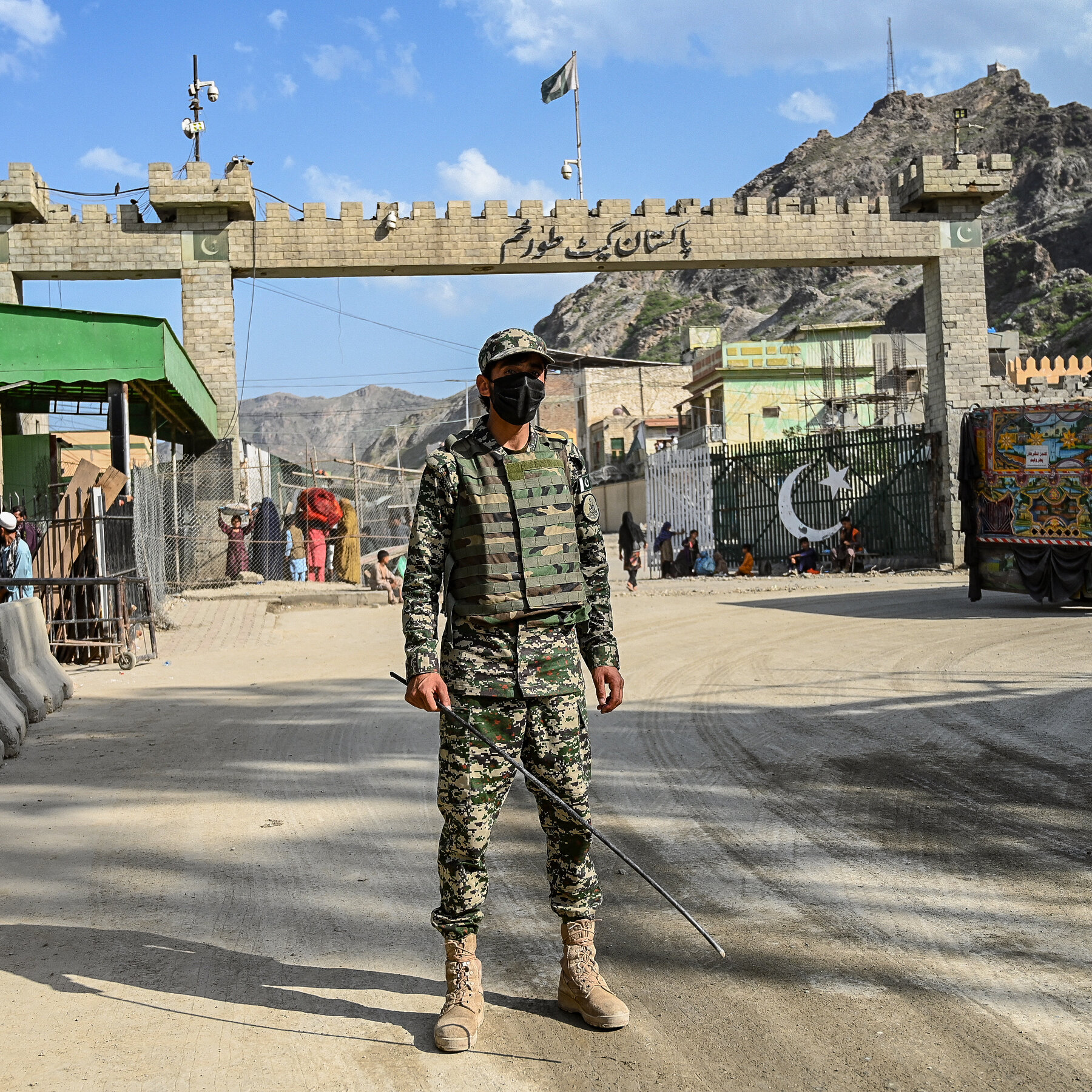 Pakistan Says It Killed 54 Militants Trying to Enter From Afghanistan