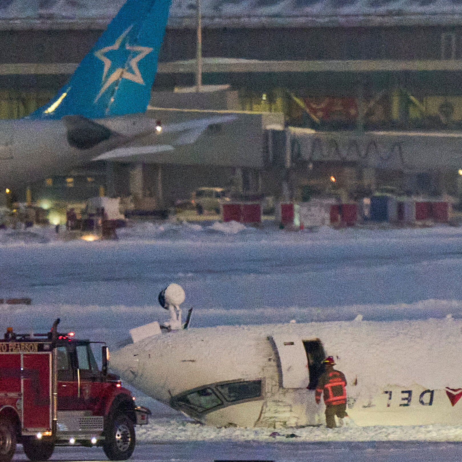 Passengers Recall Moments Before Delta Plane Crash at Toronto Airport