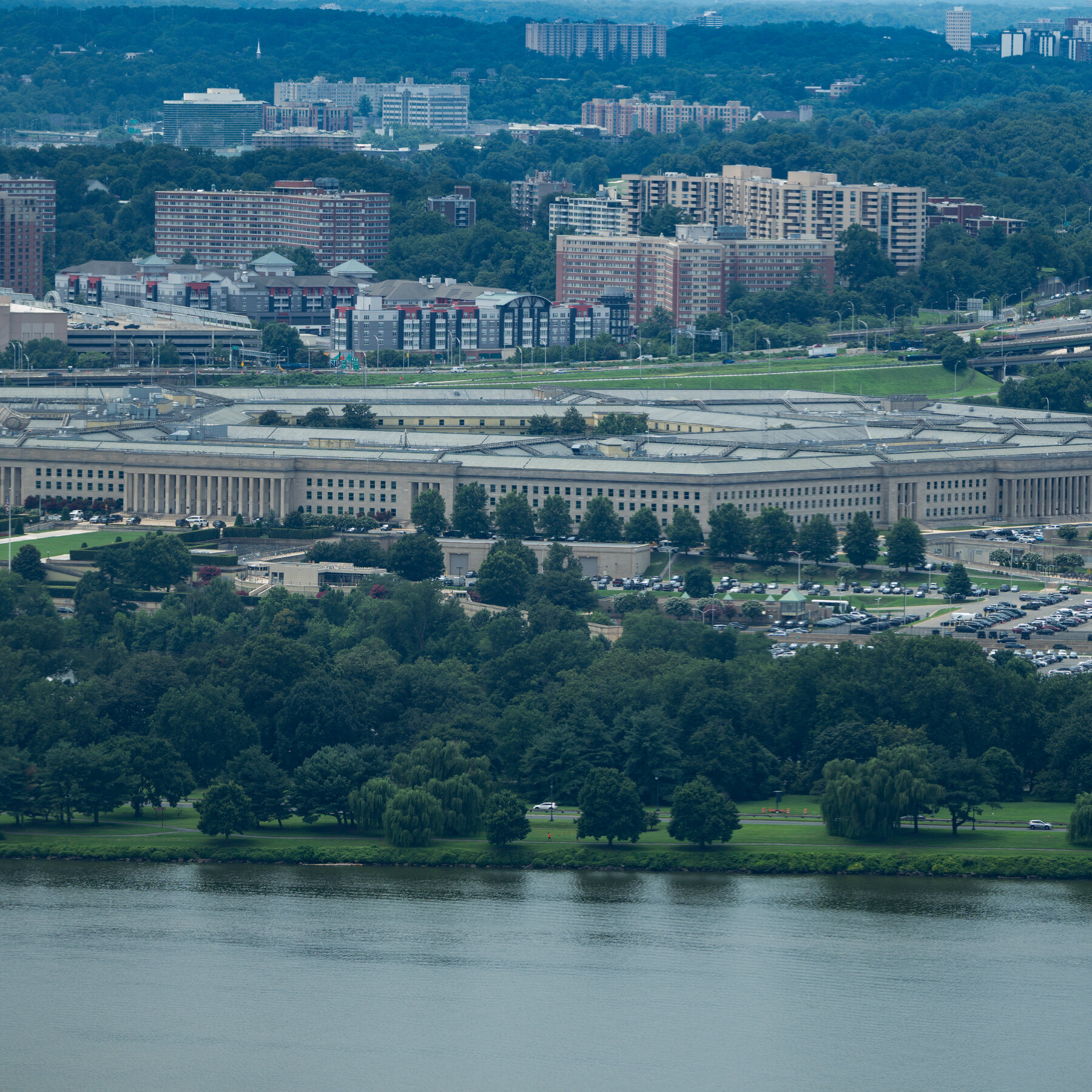 Pentagon Suspends Its Participation in Think Tank Forums
