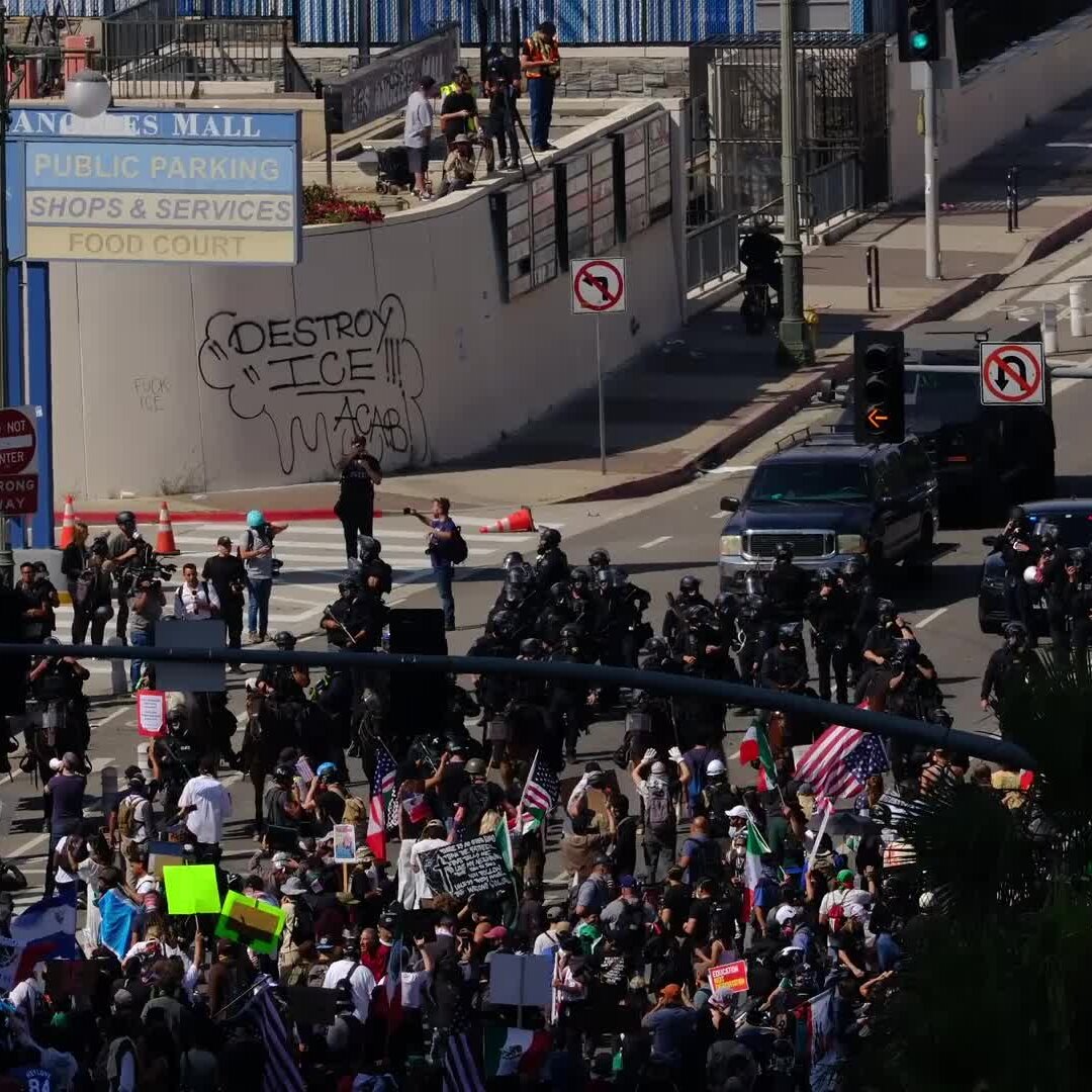 Police Clash With Protesters After Anti-Trump Rally in Downtown Los Angeles