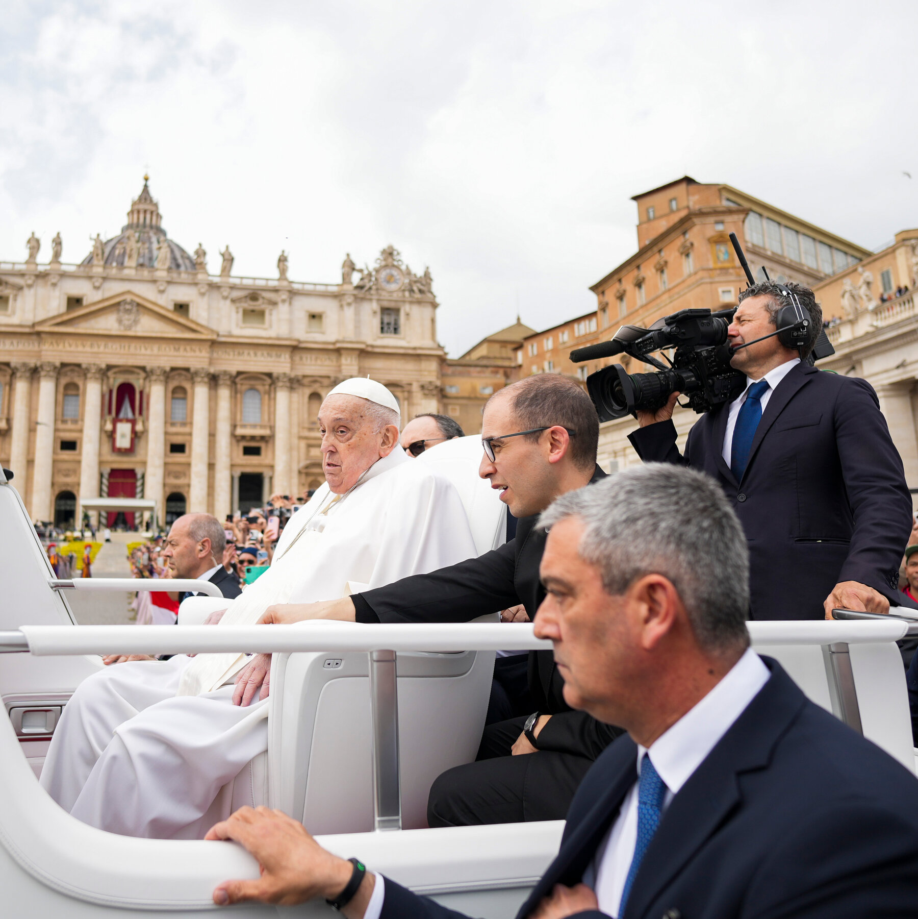 Pope Francis Celebrated Easter and Met With JD Vance the Day Before He Died