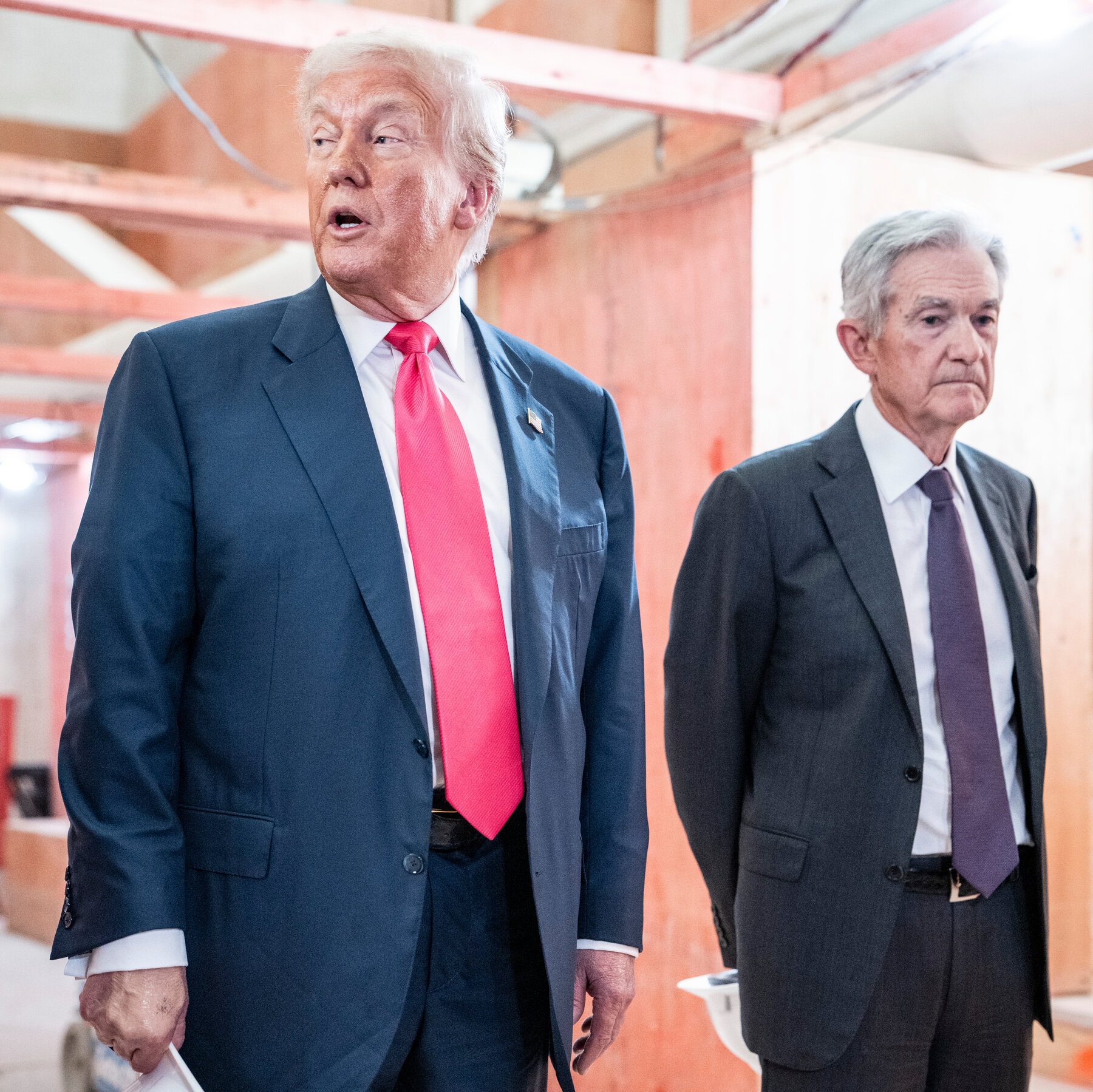 Powell Under Siege as Fed Plans to Stand Pat on Rate Cuts