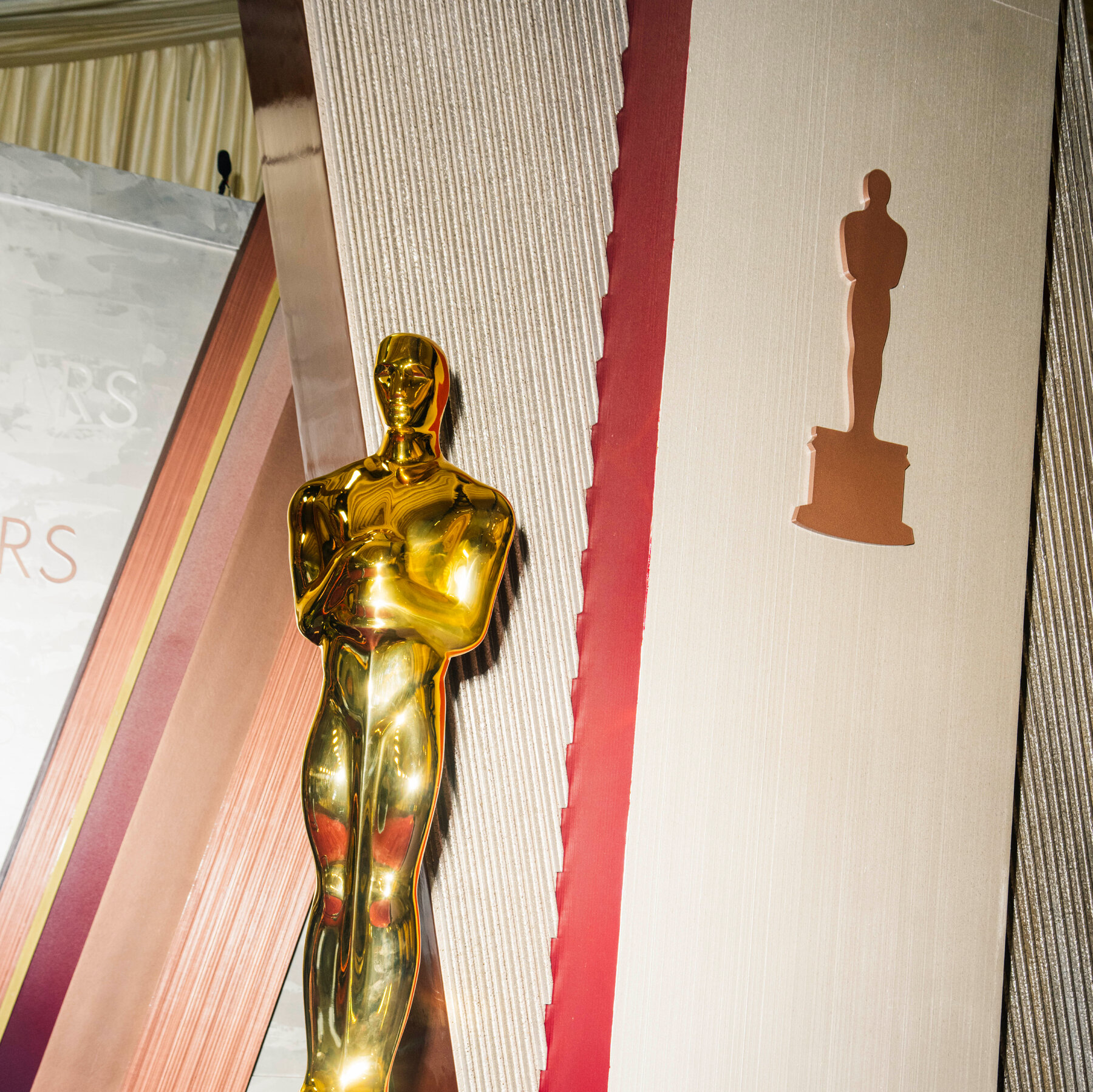 Prioritizing Diversity, Film Academy Will Widen Membership
