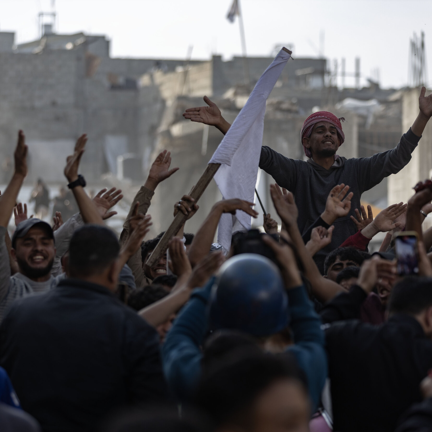 Protesters in Gaza Call on Hamas to Step Aside
