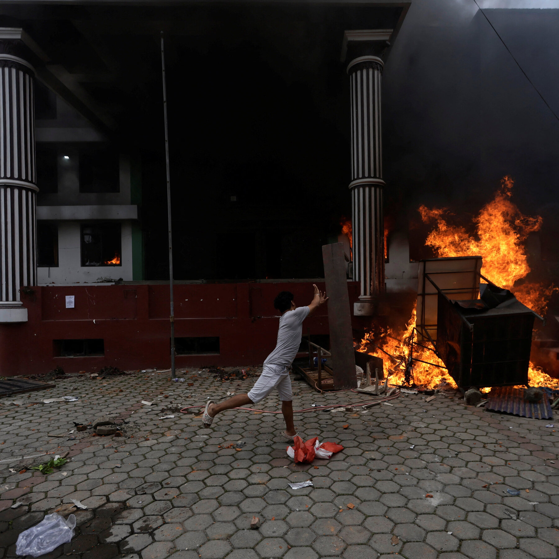 Protesters in Nepal Set Fire to President and Prime Minister’s Homes