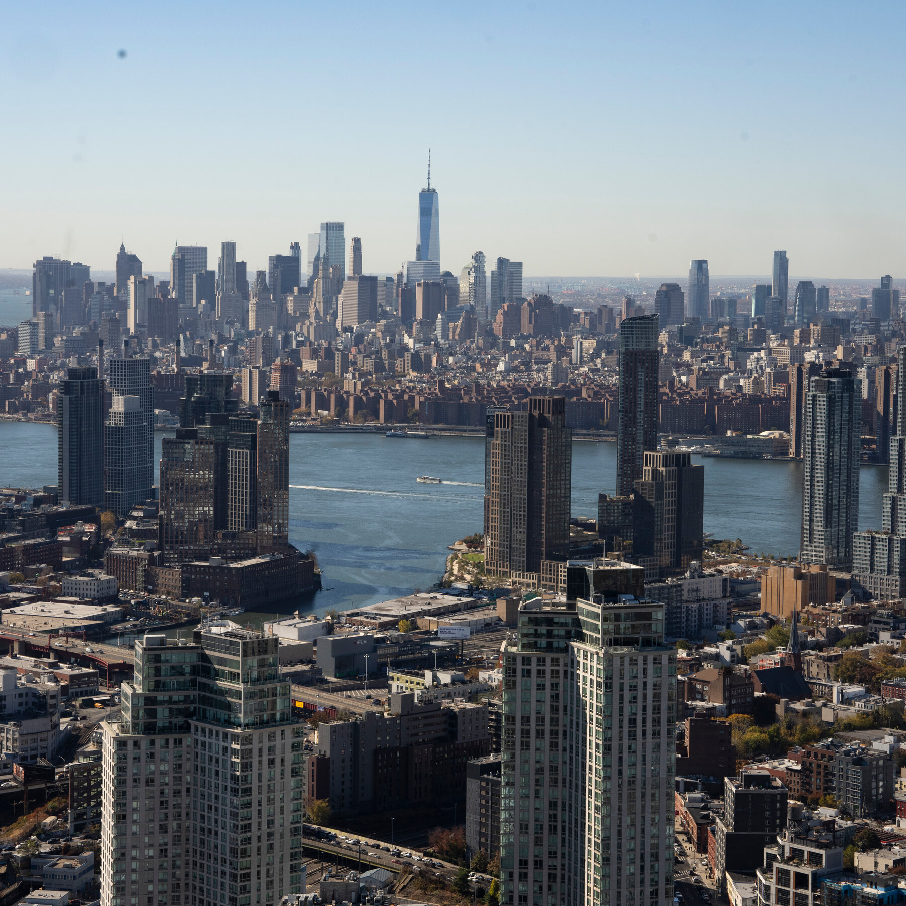 Real Estate Leaders Sue to Stop New York City’s Overhaul of Broker Fees