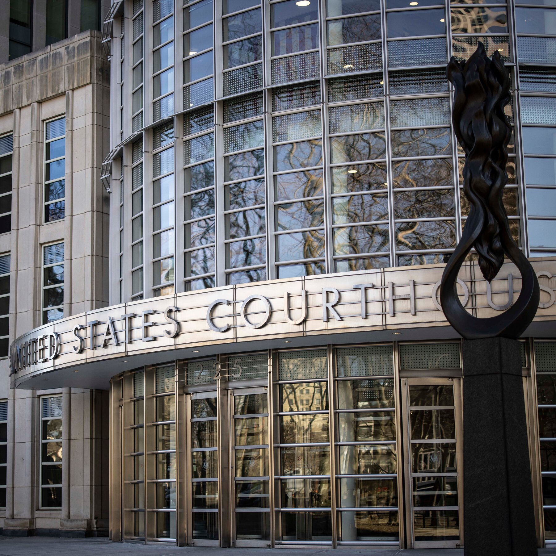 Repeat Offender Charged With Threatening the Lives of Female Judges