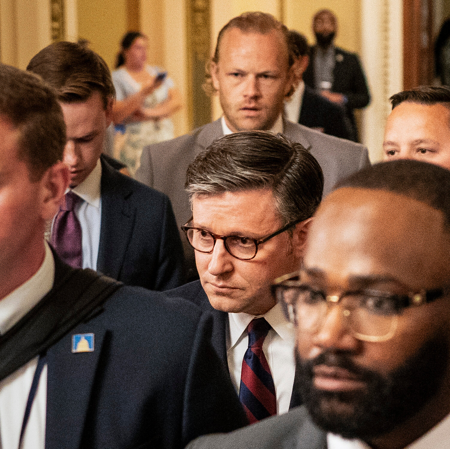 Republican Lawmakers Cheer Strike on Iran as Top Democrats Condemn It