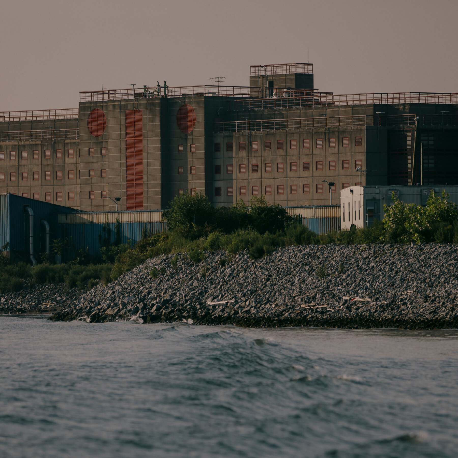 Rikers Detainee Becomes Third Person to Die in N.Y.C. Custody in a Week