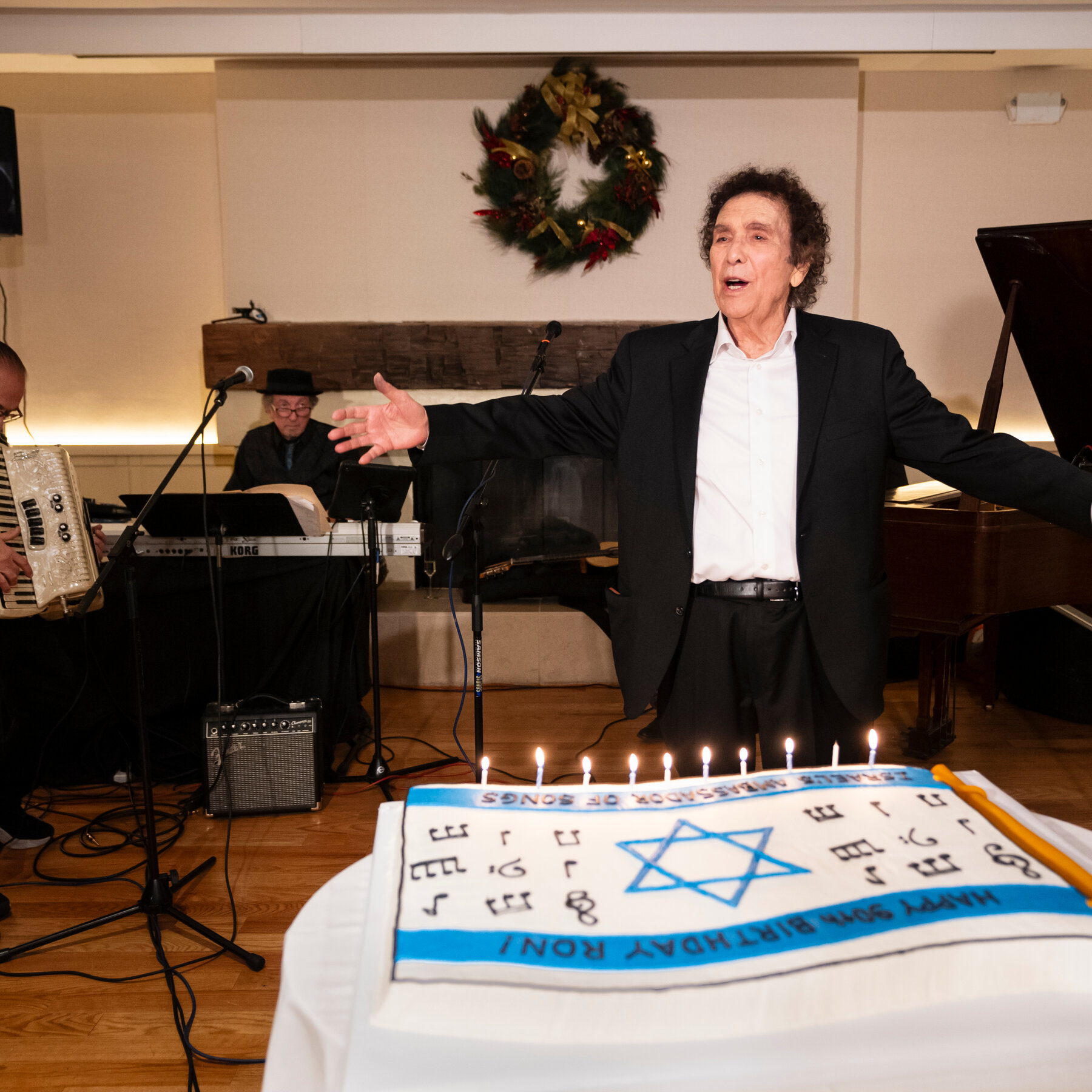 Ron Eliran, Israeli ”Ambassador of Song,” Has a Bar Mitzvah at 90