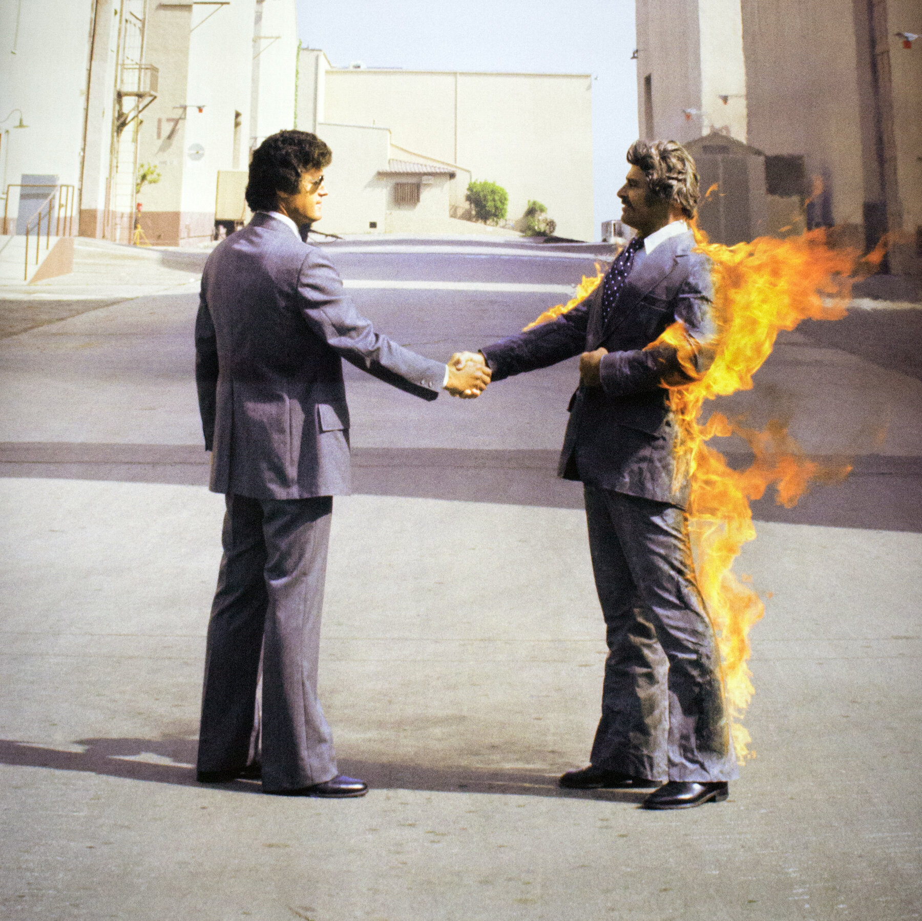 Ronnie Rondell, Stuntman Set on Fire for Pink Floyd Cover, Dies at 88