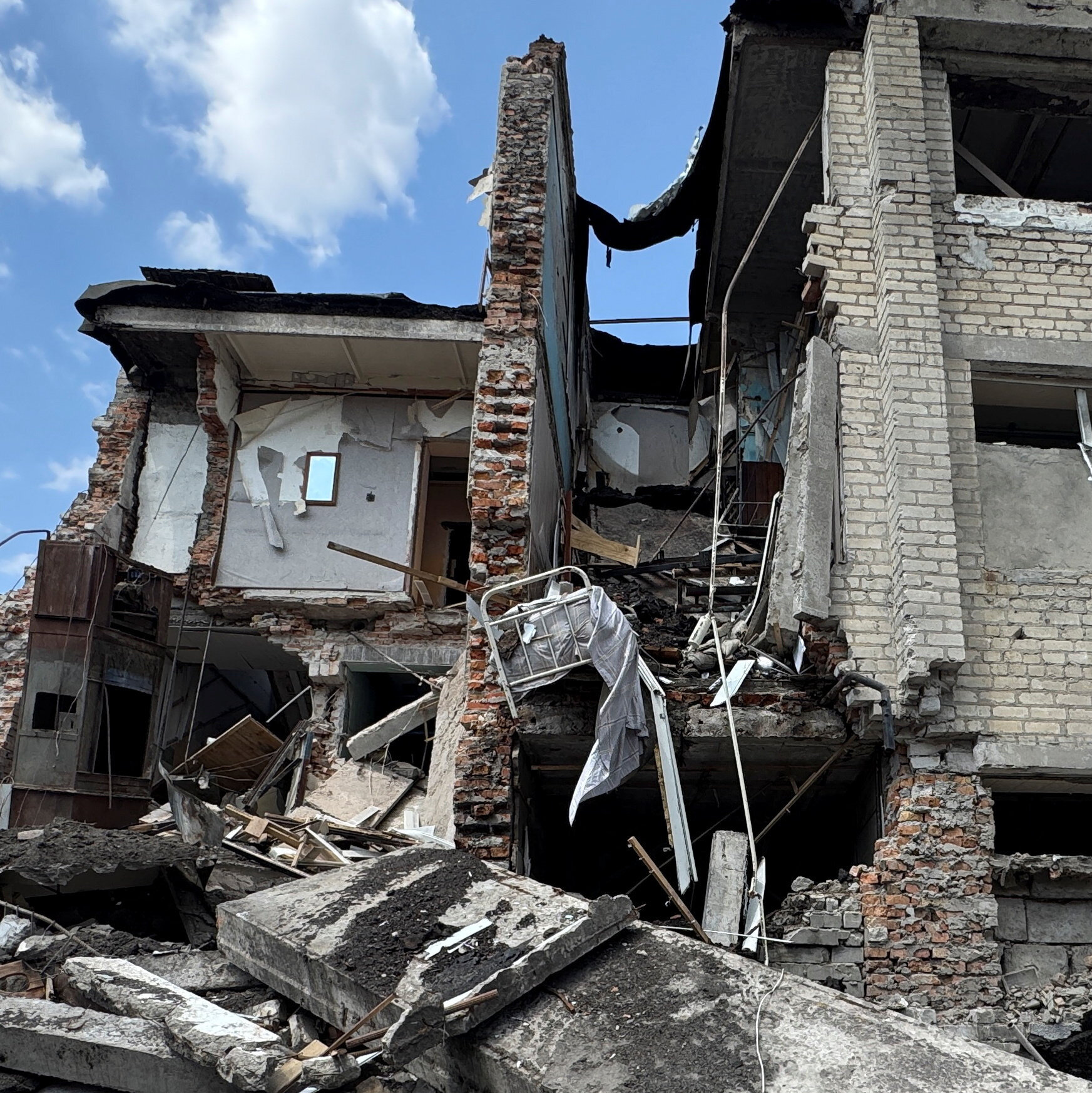 Russian Strike on Prison Kills 16, Ukraine Says