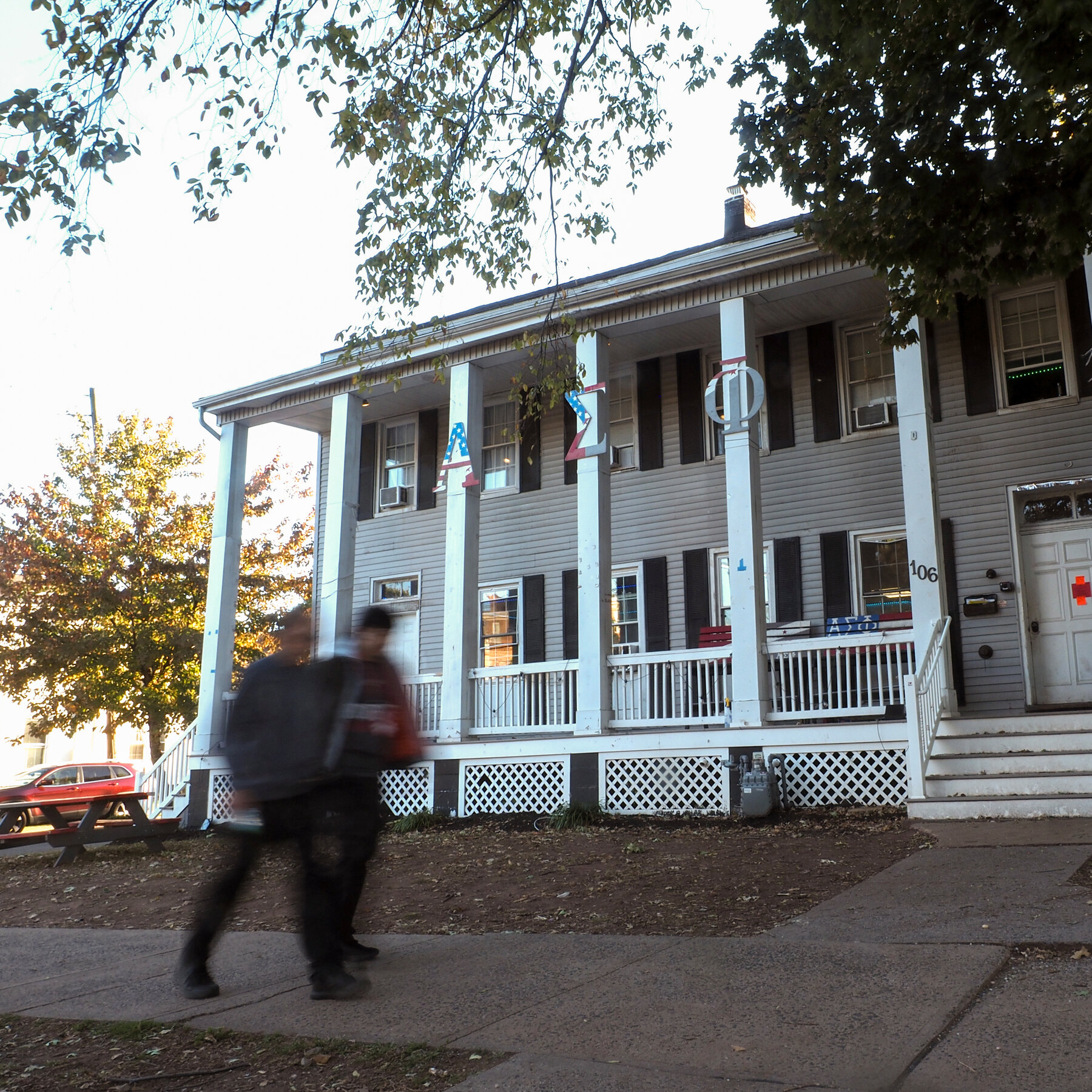 Rutgers Fraternity Is Closed After Student Is Injured in Hazing Episode