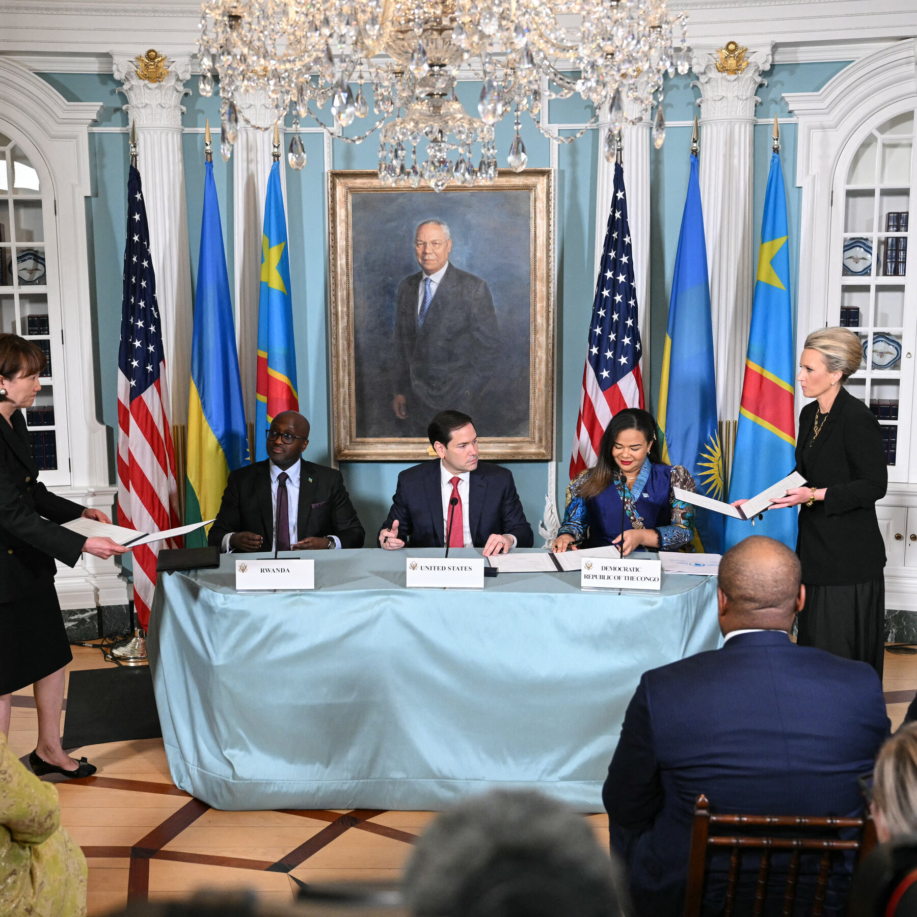 Rwanda and Congo Sign U.S.-Brokered Peace Treaty