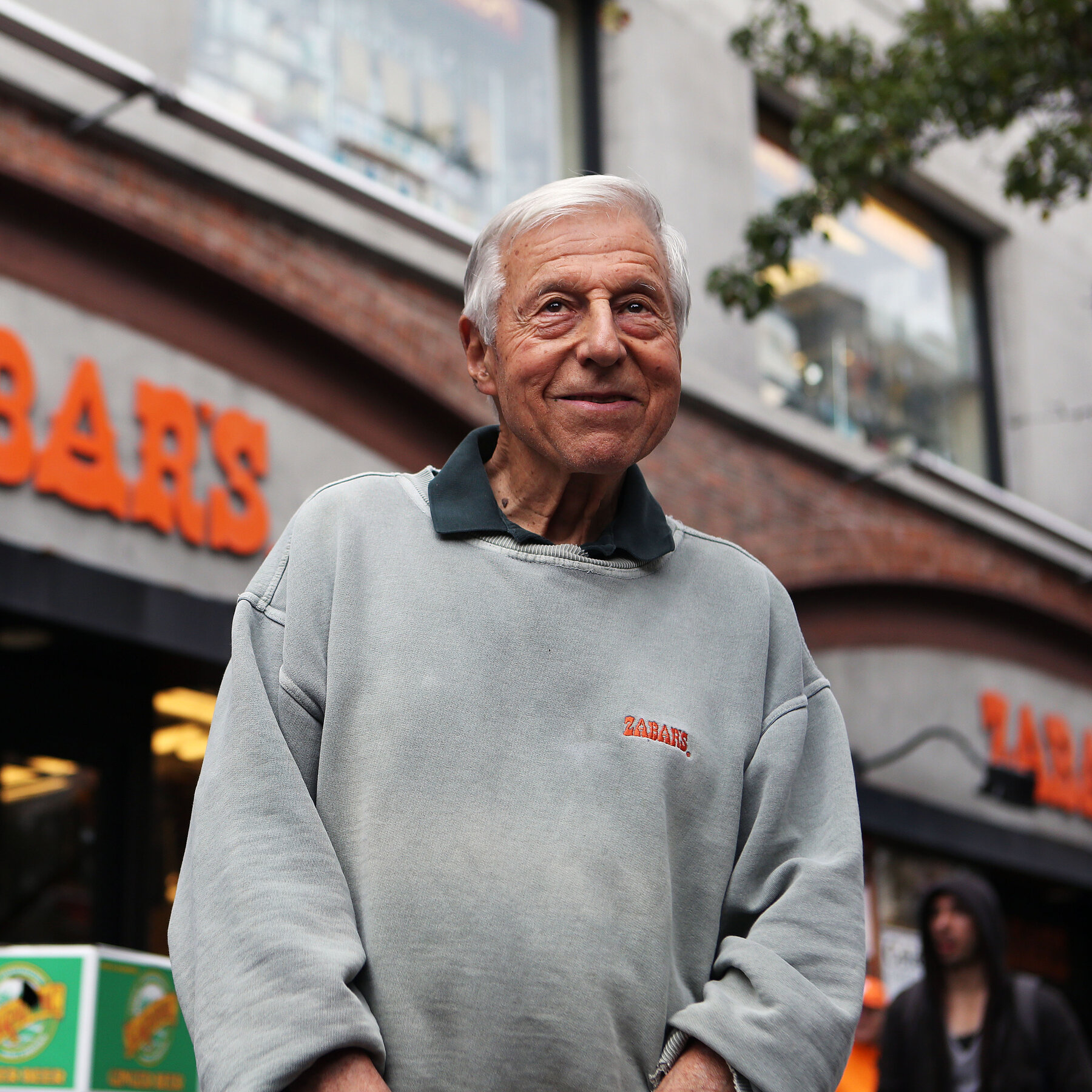 Saul Zabar, Smoked Fish Czar of Upper West Side, Dies at 97