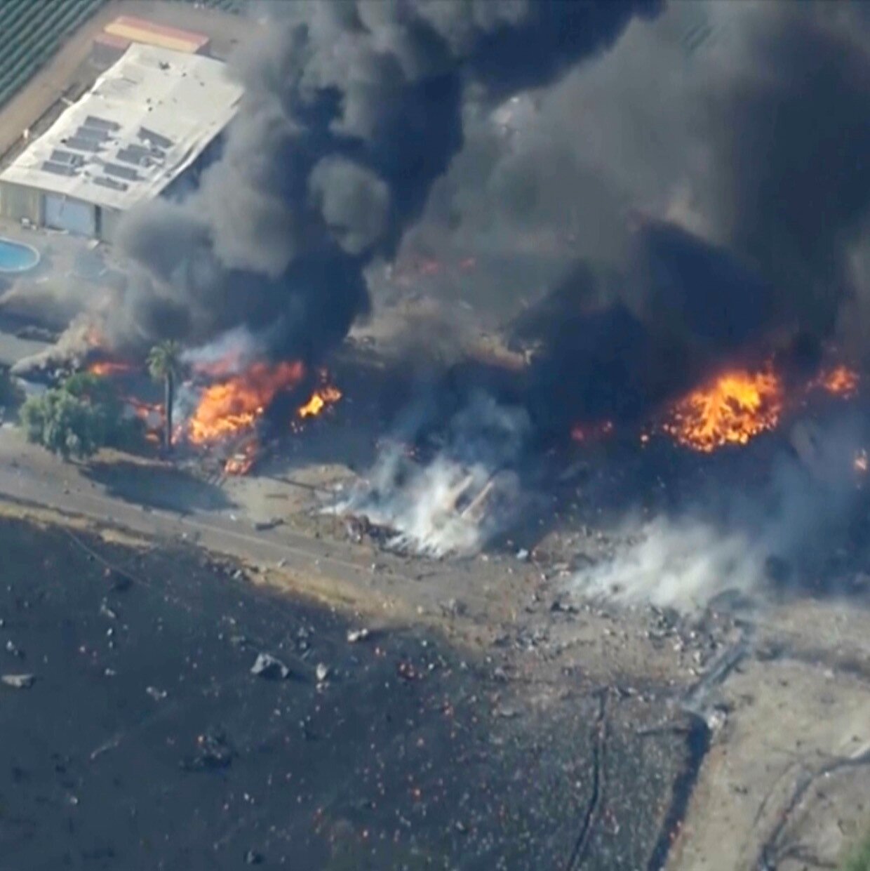 Search Begins for 7 Missing After Disaster at Fireworks Warehouse in California