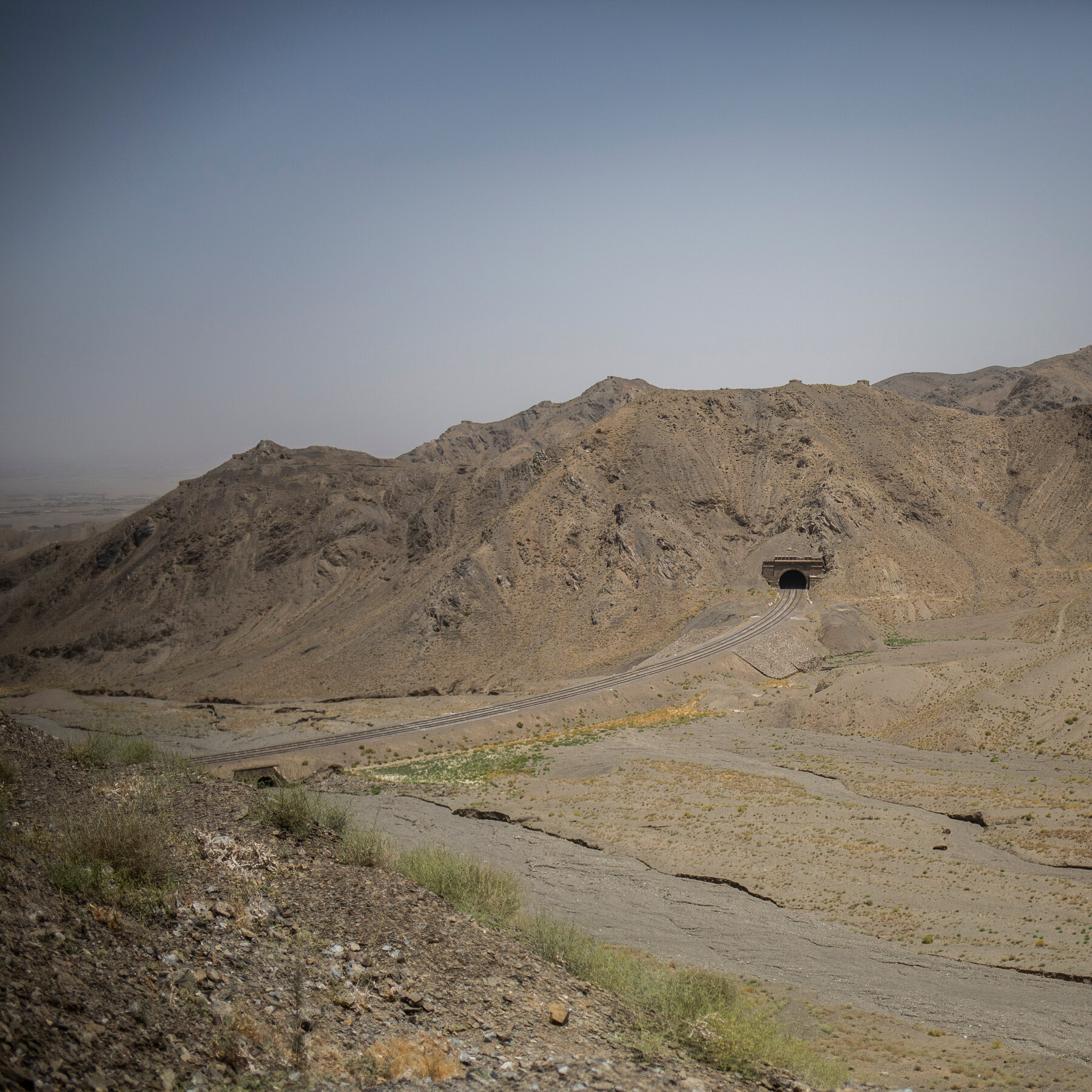 Separatists Hijack Train Carrying Over 400 Passengers in Pakistan