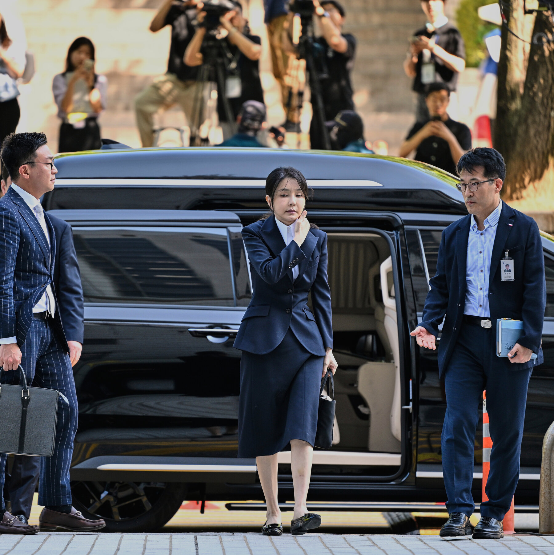South Korea’s Ex-First Lady Kim Keon Hee Is Arrested on Corruption Charges