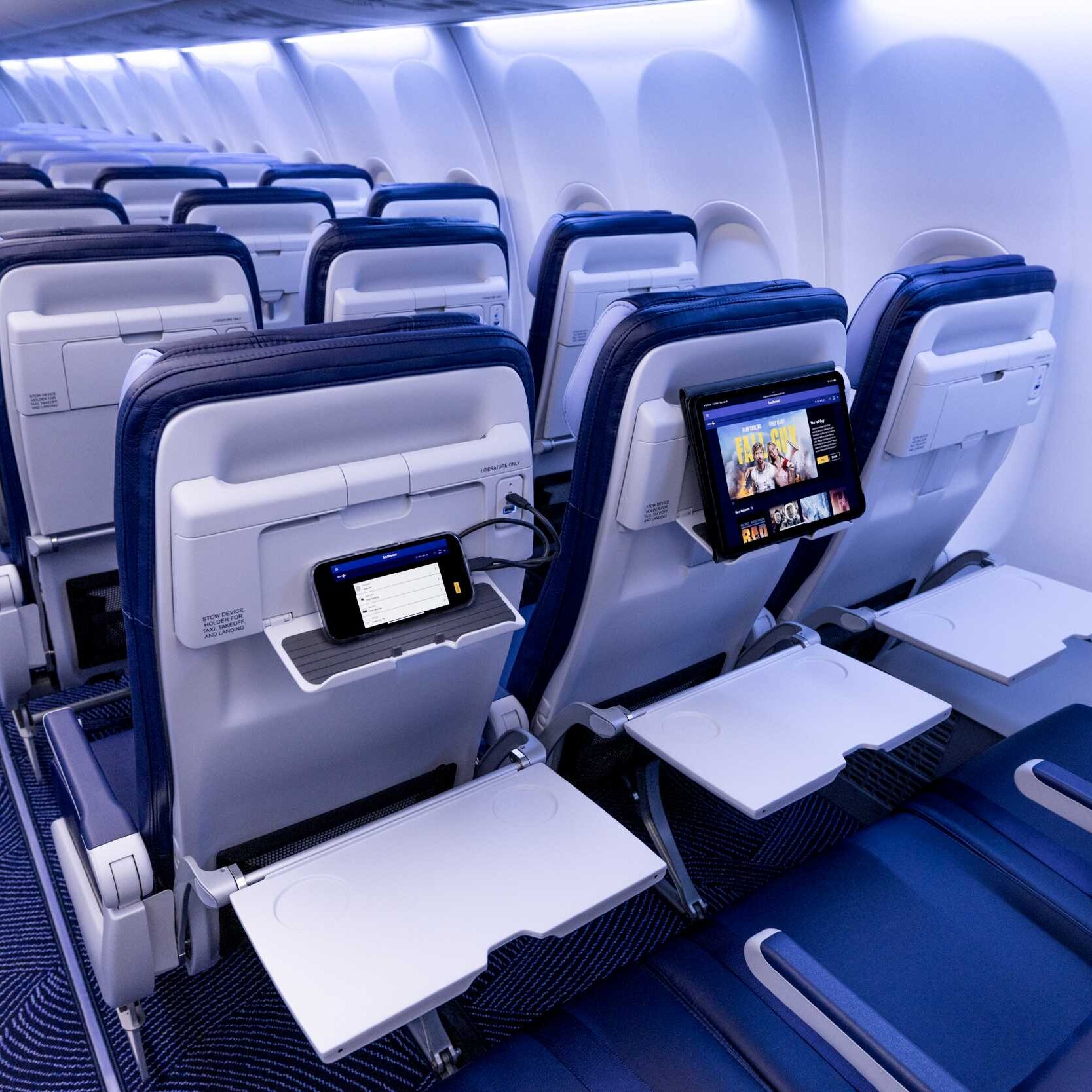 Southwest Airlines Debuts Boeing 737 Max 8 With New Cabin Design
