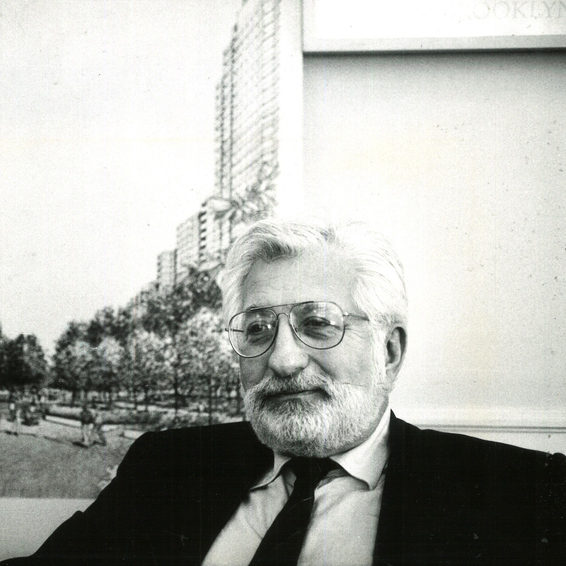 Stephen Muss, Developer Who Helped Revive Miami Beach, Dies at 97