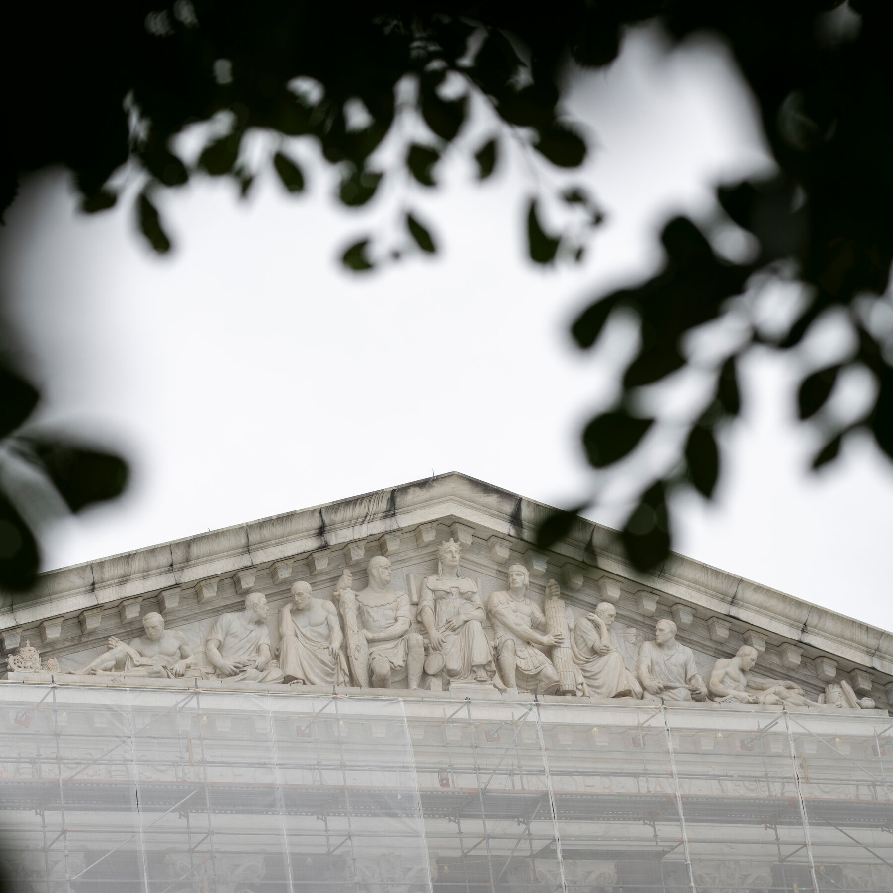 Supreme Court Allows Trump to Fire F.T.C. Commissioner