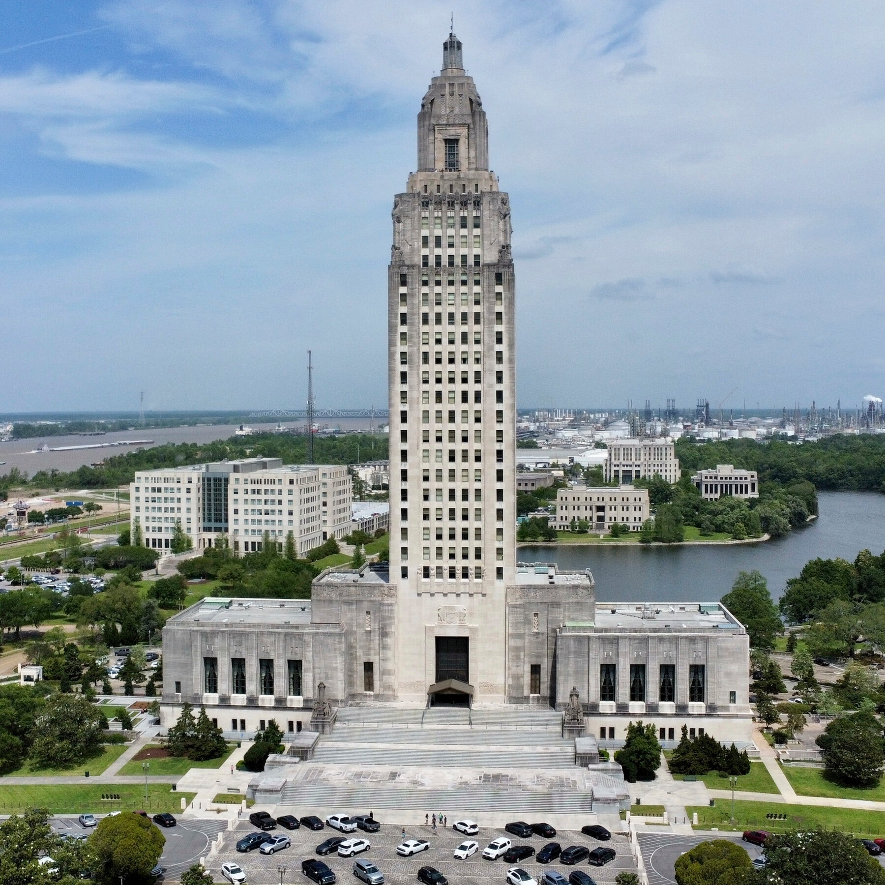 Supreme Court Punts Decision on Louisiana Voting Map Until Next Term