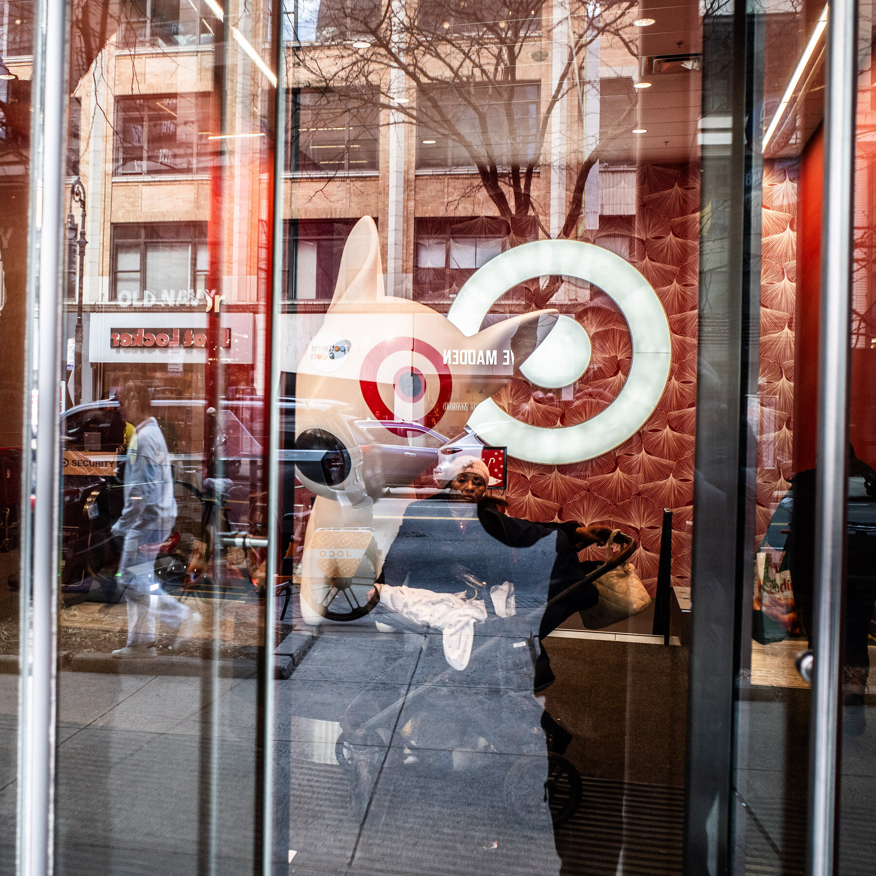 Target Says Sales Fell Short In a ‘Challenging’ Economy