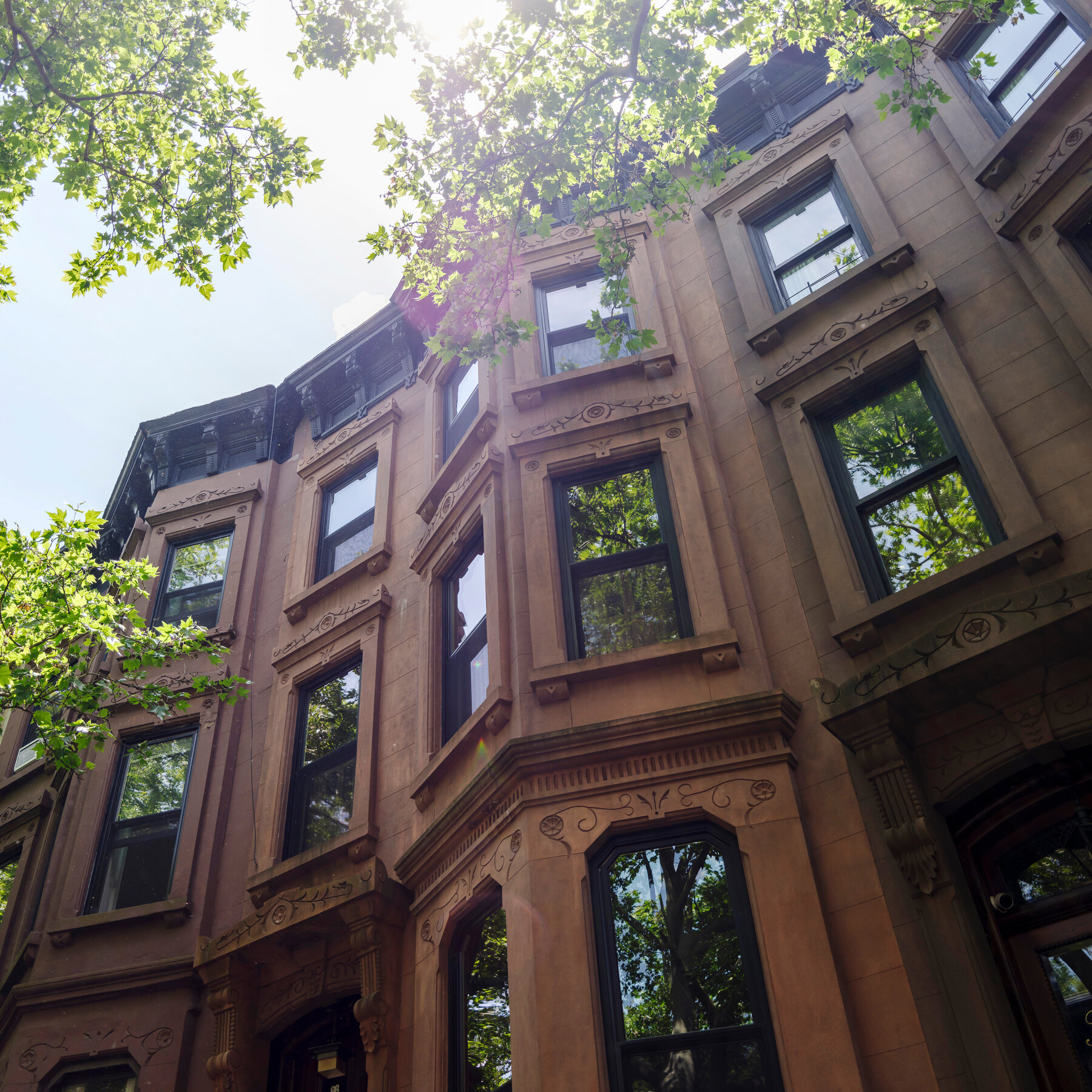 Tell Us Your Wild New York City Roommate Stories
