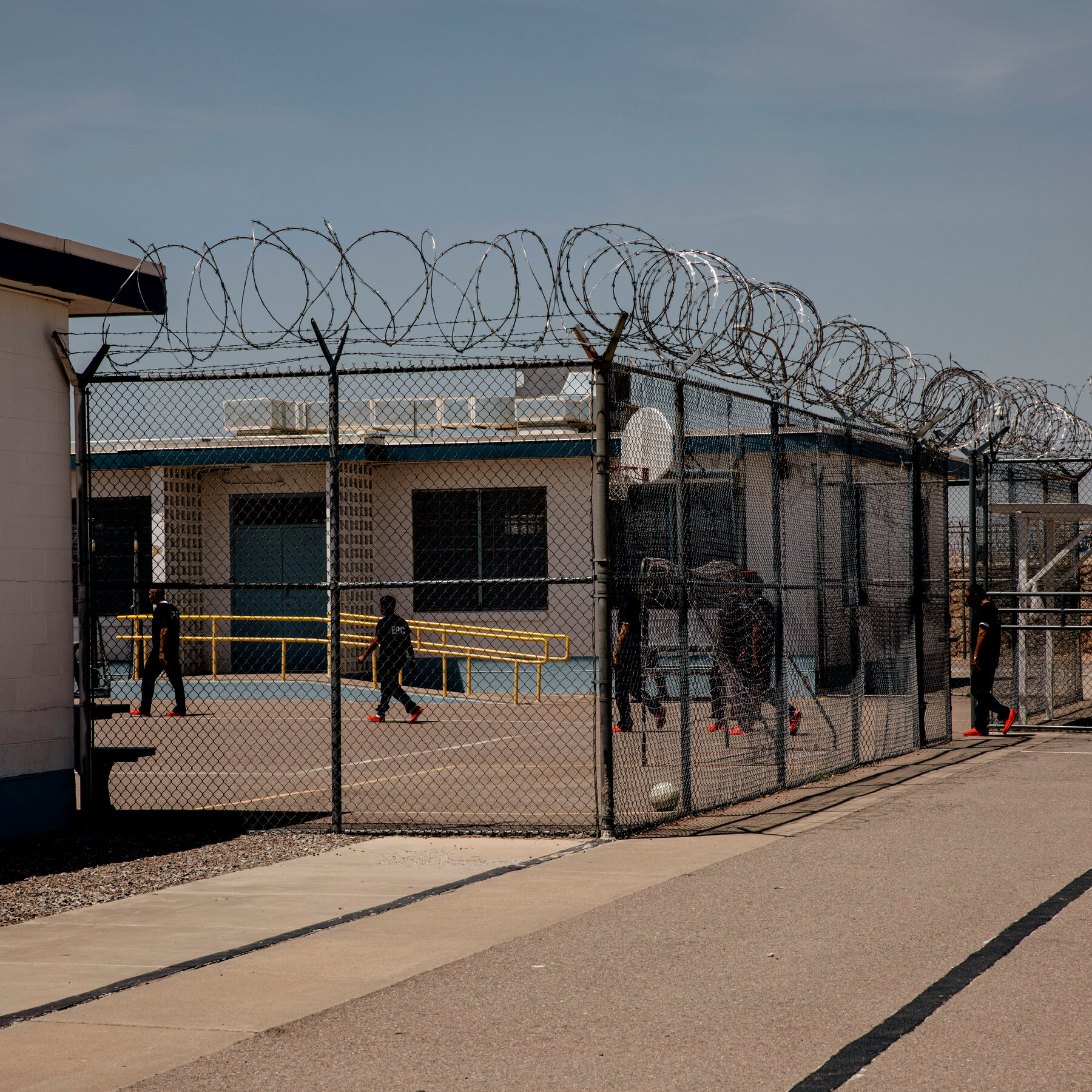 Texas Judge Unseals ICE Document Detailing Deportation Notices: an English Form and at Least 12 Hours