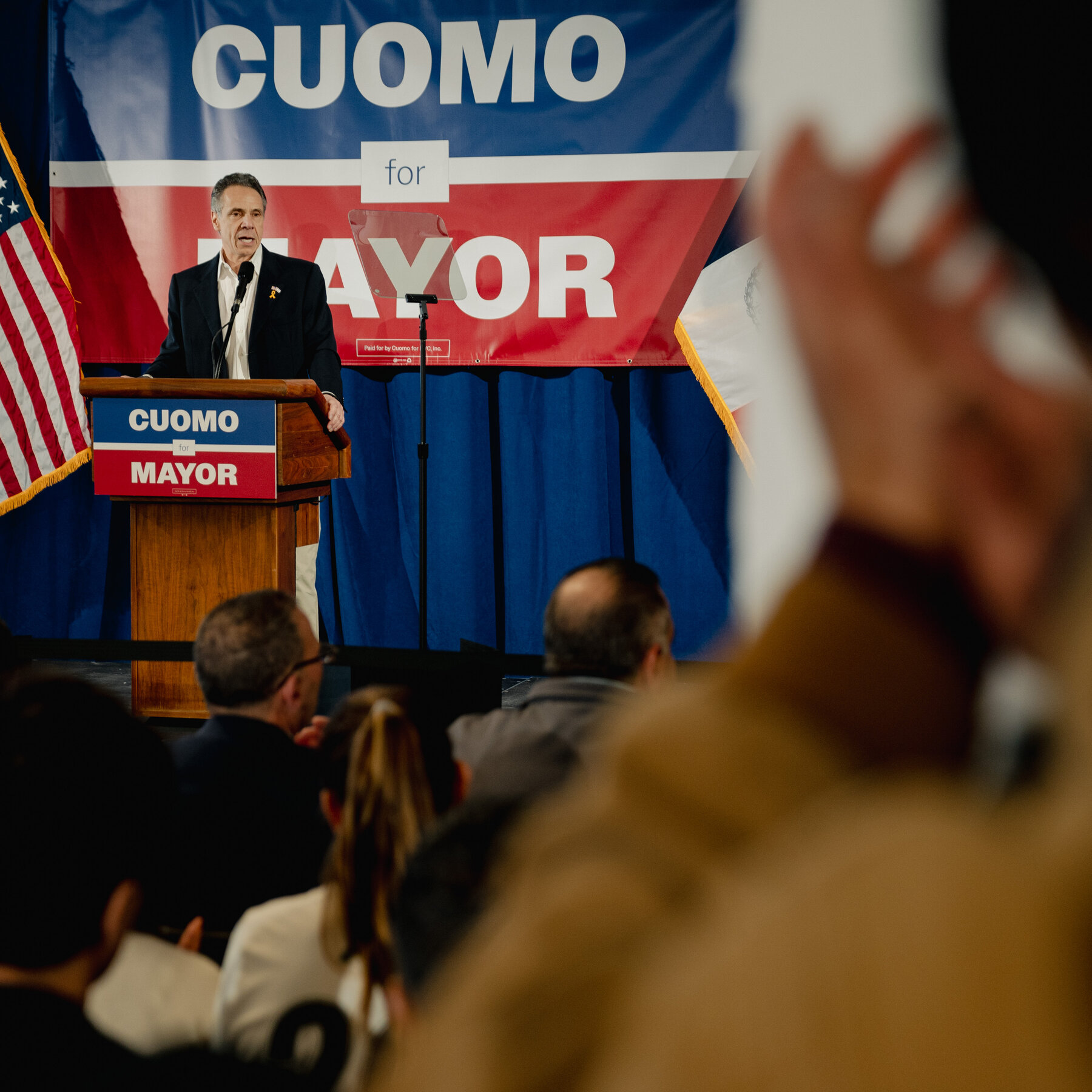 The Billionaires and Interest Groups Backing Cuomo