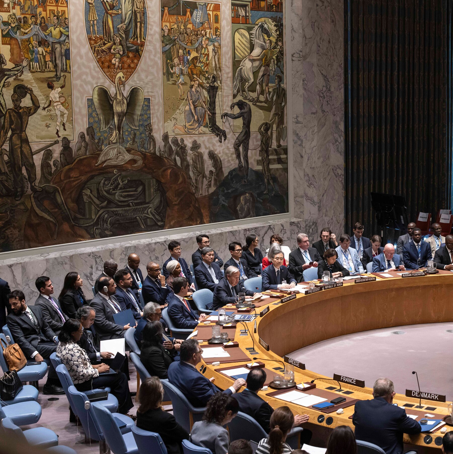 The Security Council warns of deteriorating conditions from the war in Gaza.