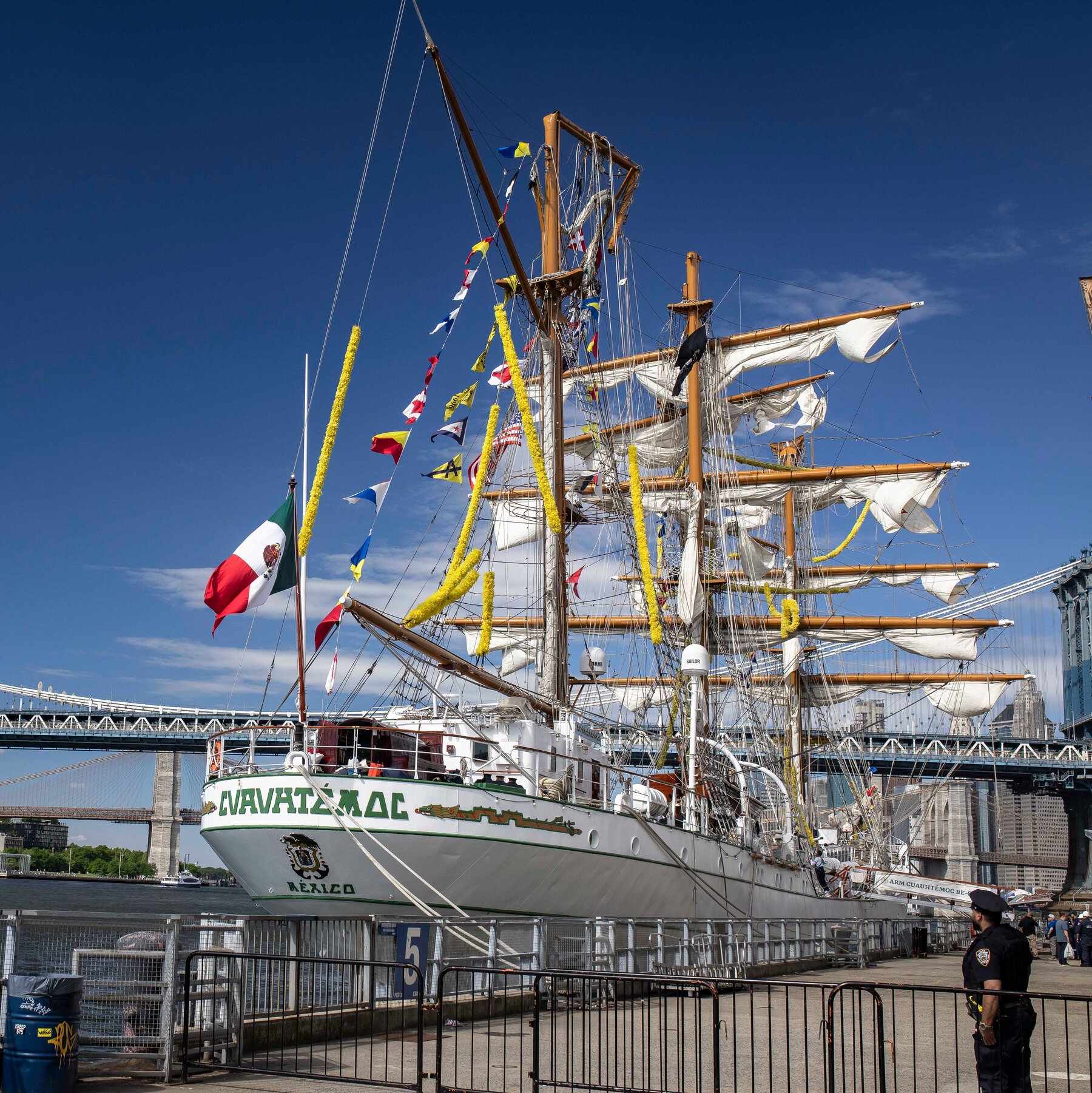 The Ship That Slammed Into the Brooklyn Bridge Has Been Repaired
