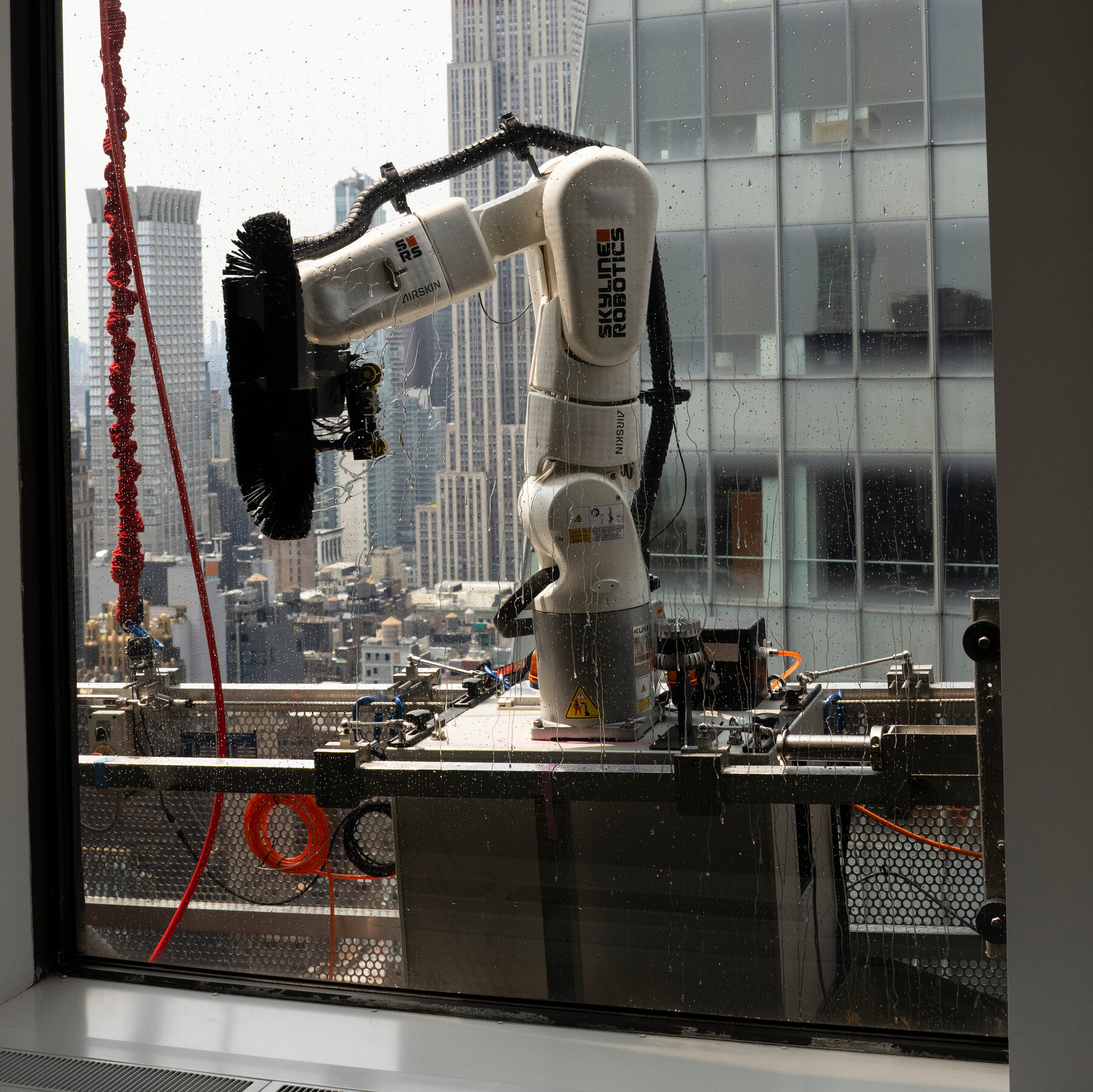 These Robots Do Windows