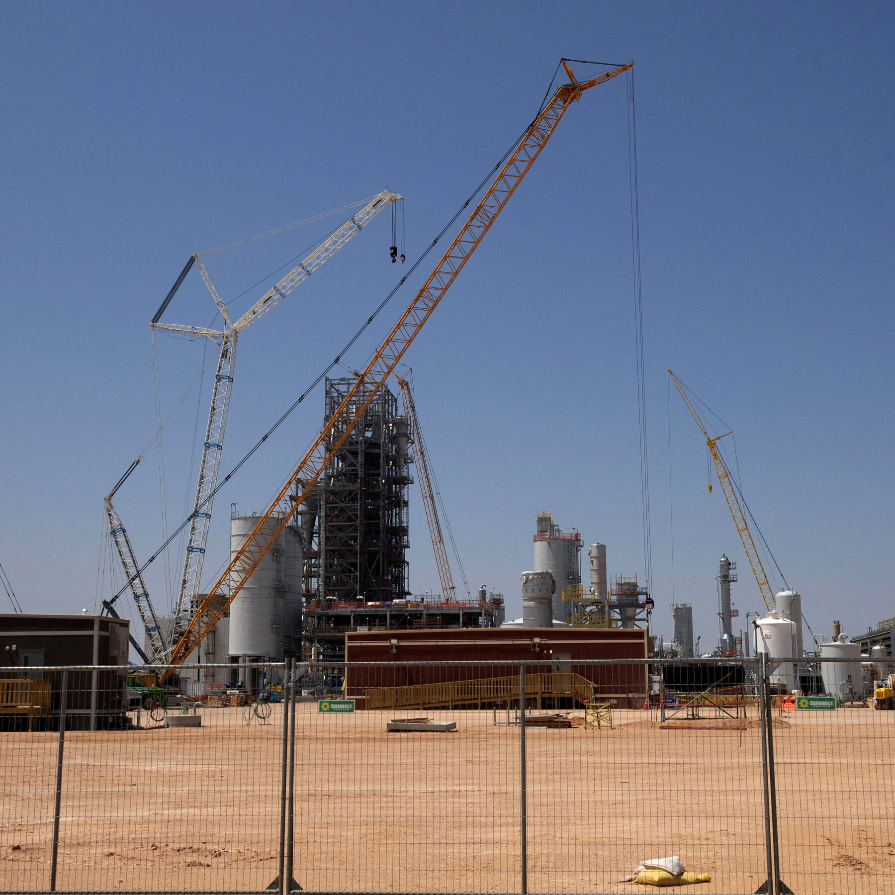 To Fight Federal Job Cuts, Energy Experts and States Try a New Argument