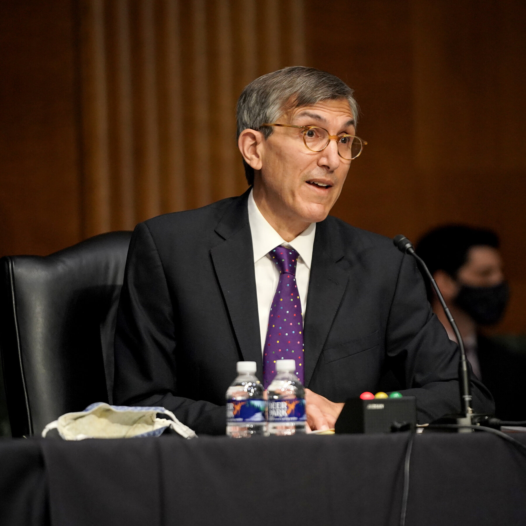 Top FDA Vaccine Official Resigns, Citing Kennedy’s ‘Misinformation and Lies’