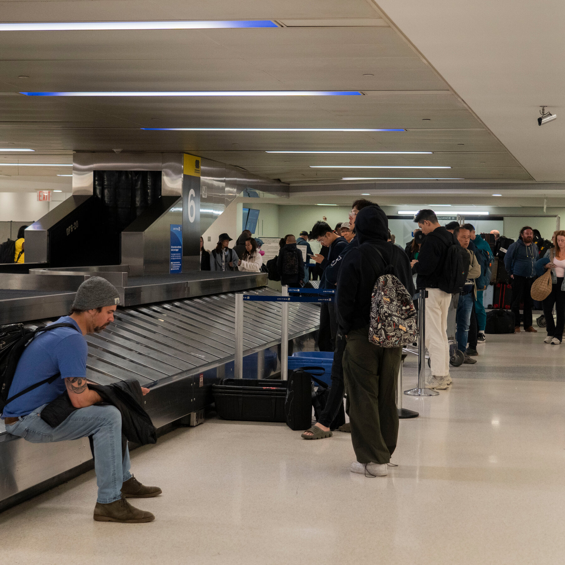 Travelers Face Delays as Newark Airport Chaos Enters Second Week