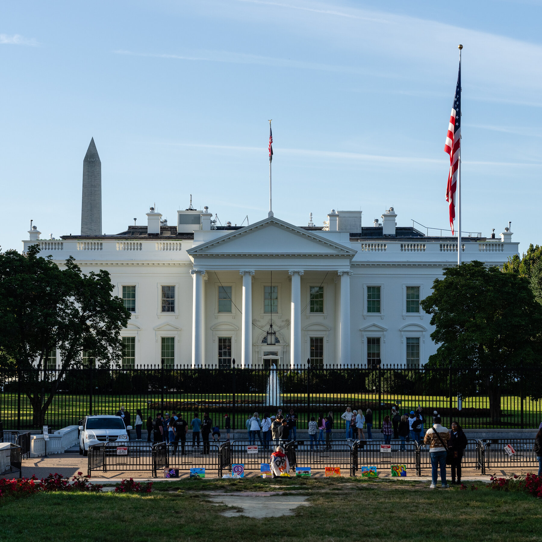 Trump Administration Can’t Decide Whether the Shutdown Is Bad or Good