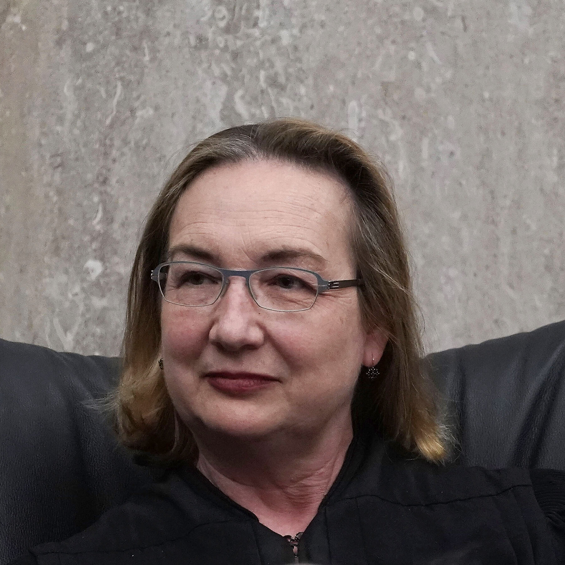 Trump Administration Sees Bias in a Judge and Tries to Push Her Off a Case