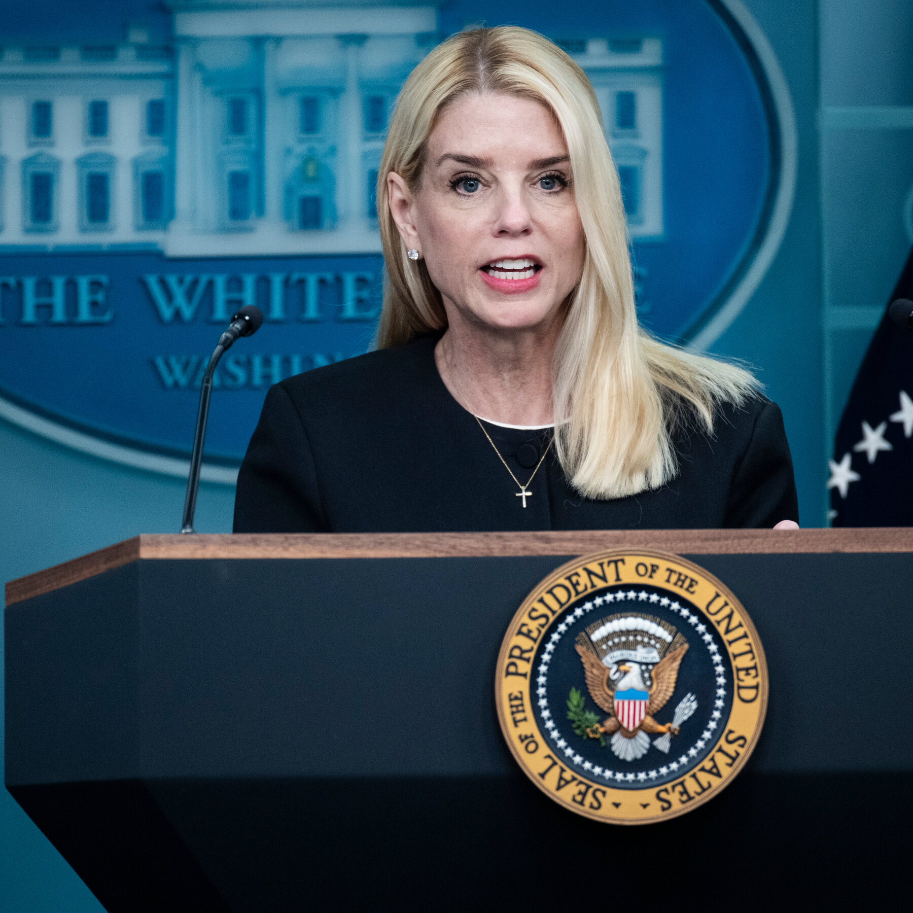 Trump and Bondi Won’t Say How Birthright Citizenship Will Be Enforced