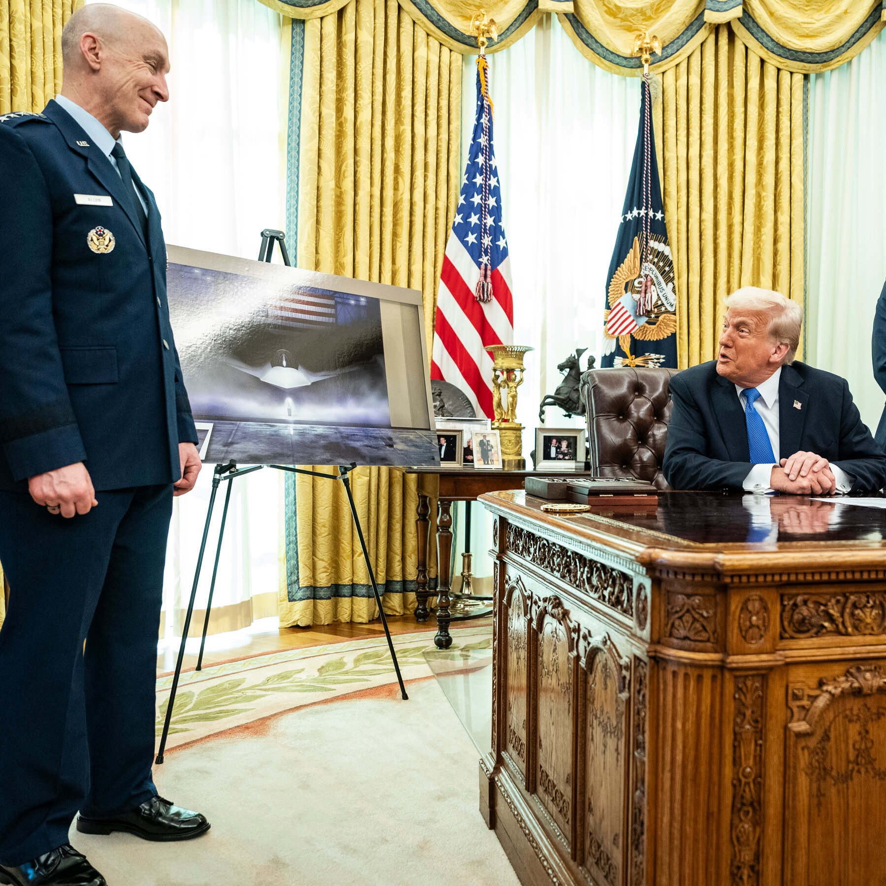 Trump Announces New F-47 Jet: What to Know About Boeing Stealth Fighter