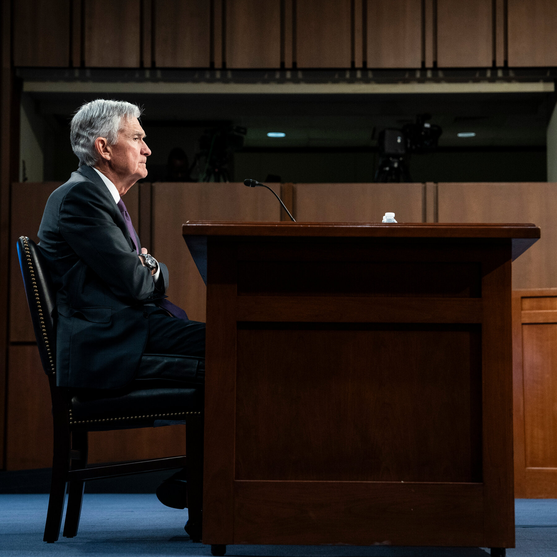 Trump Criticizes the Fed in a Private Meeting With Powell