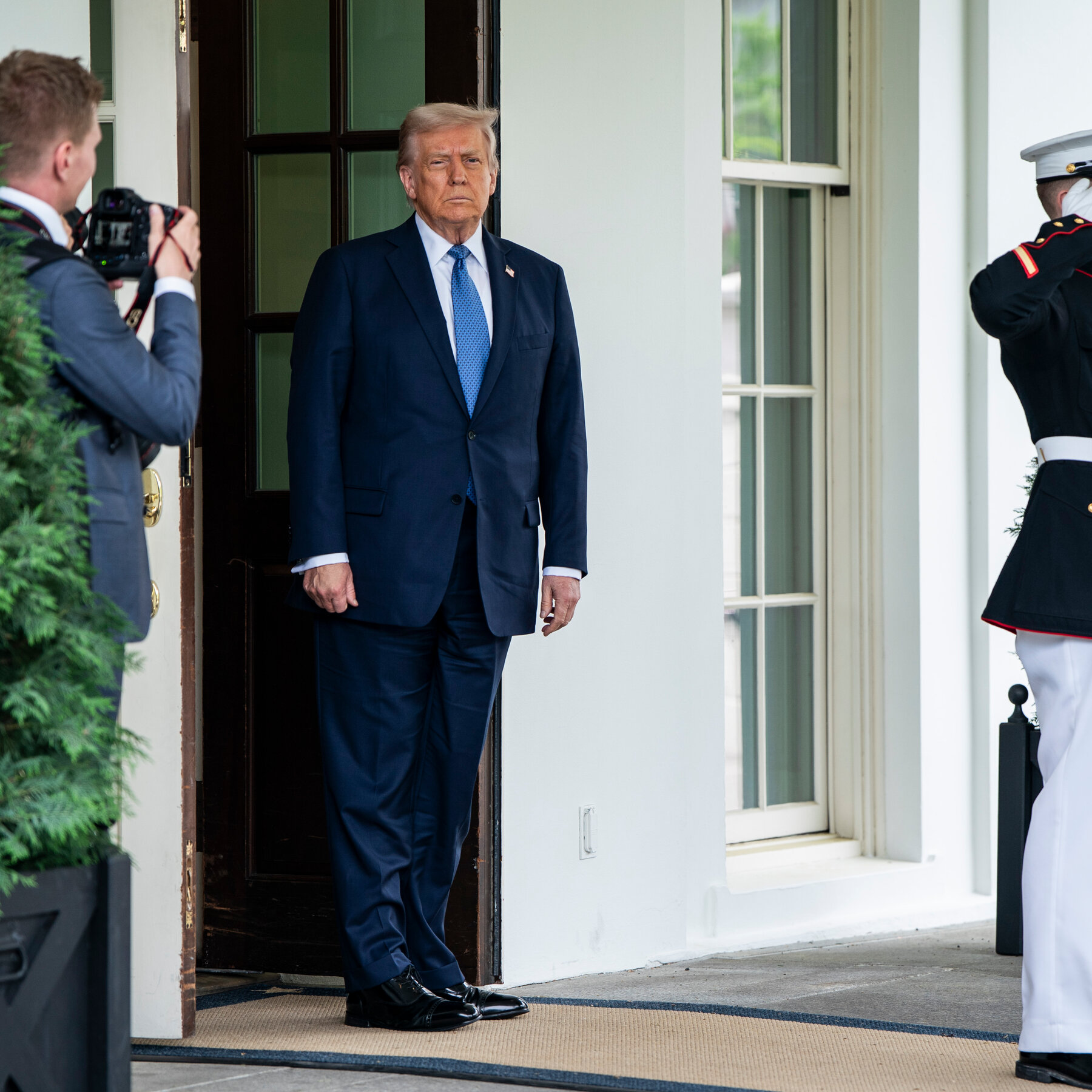 Trump Executive Order Makes It Easier to Fire Probationary Federal Workers