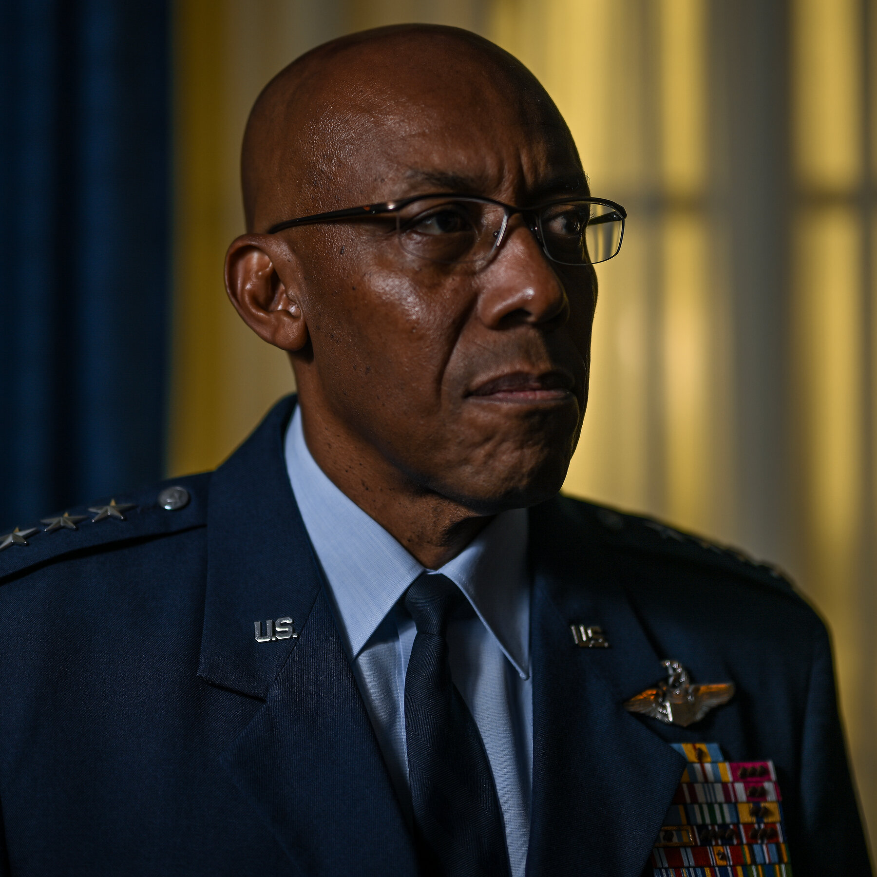 Trump Fires Joint Chiefs Chairman Amid Flurry of Dismissals at Pentagon