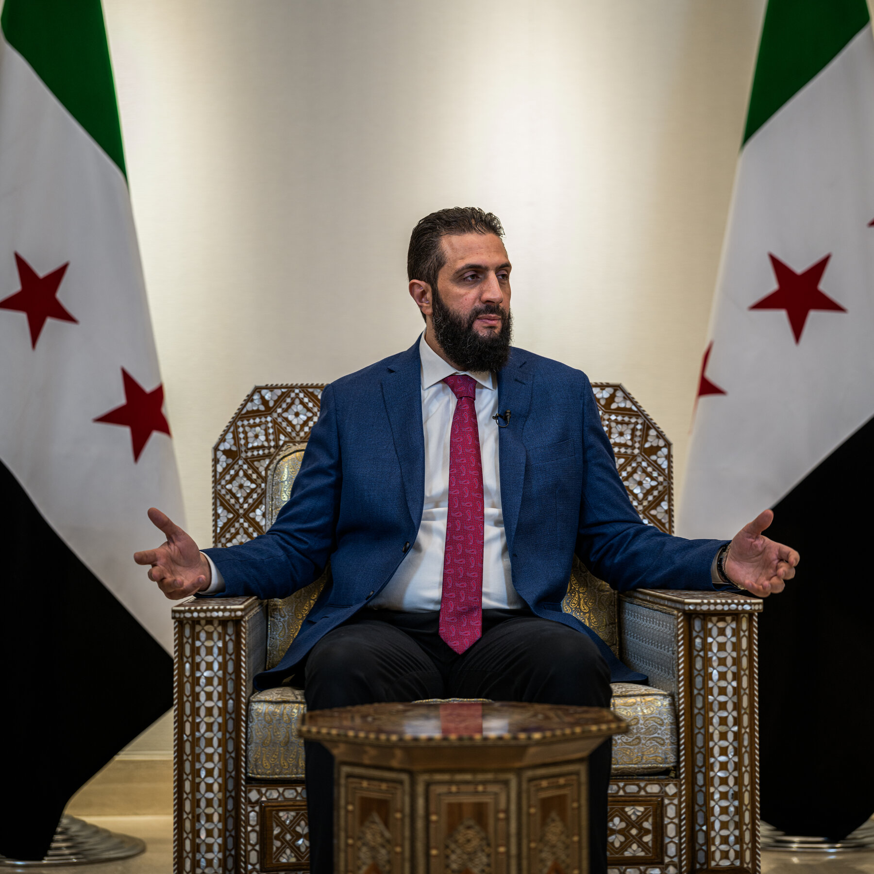 Trump Lifts Sanctions on Syria, Tightening His Embrace of Its New Leader