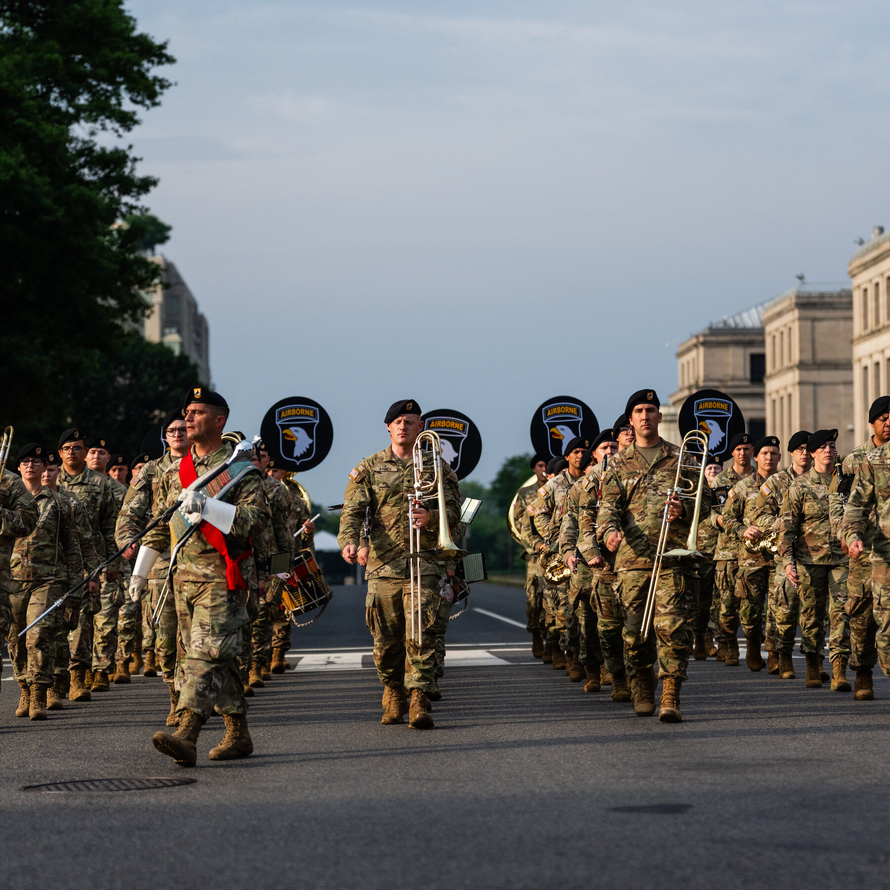 Trump Relishes Troops in American Streets While Shunning Conflict Overseas