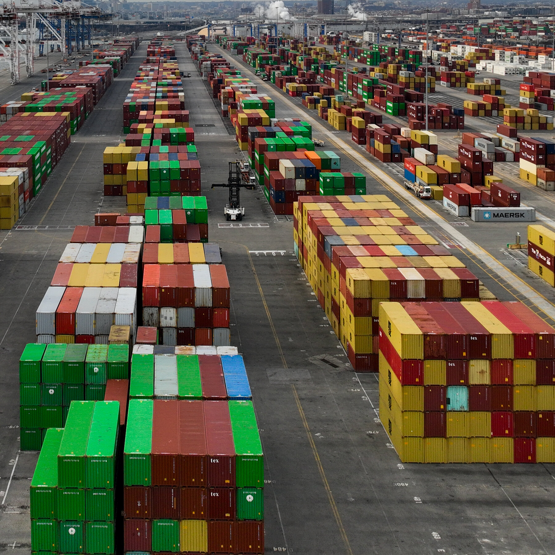Trump Says Canada and Mexico Tariffs Will Go Into Effect Next Week