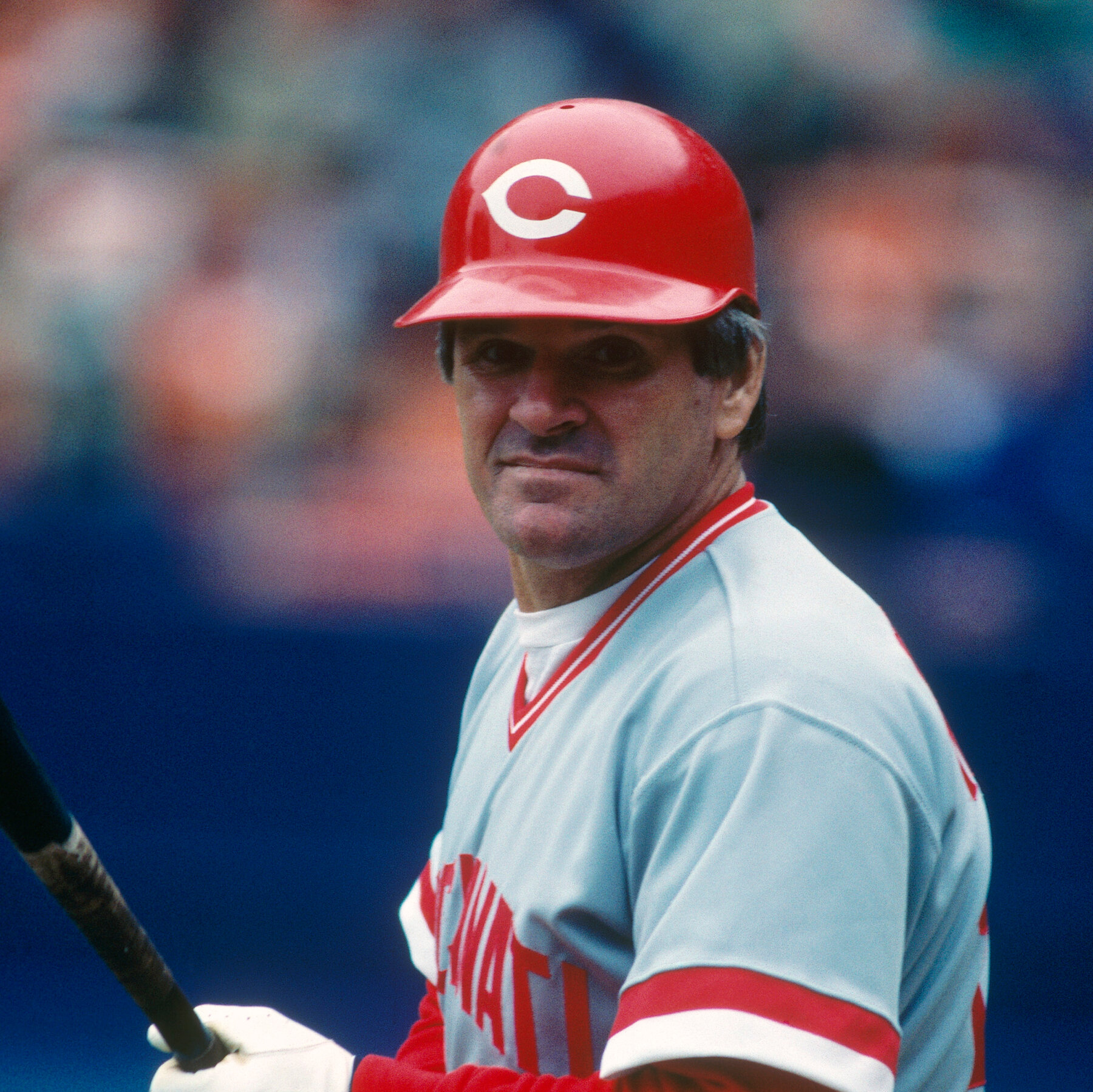 Trump Says He Will Posthumously Pardon the Baseball Star Pete Rose
