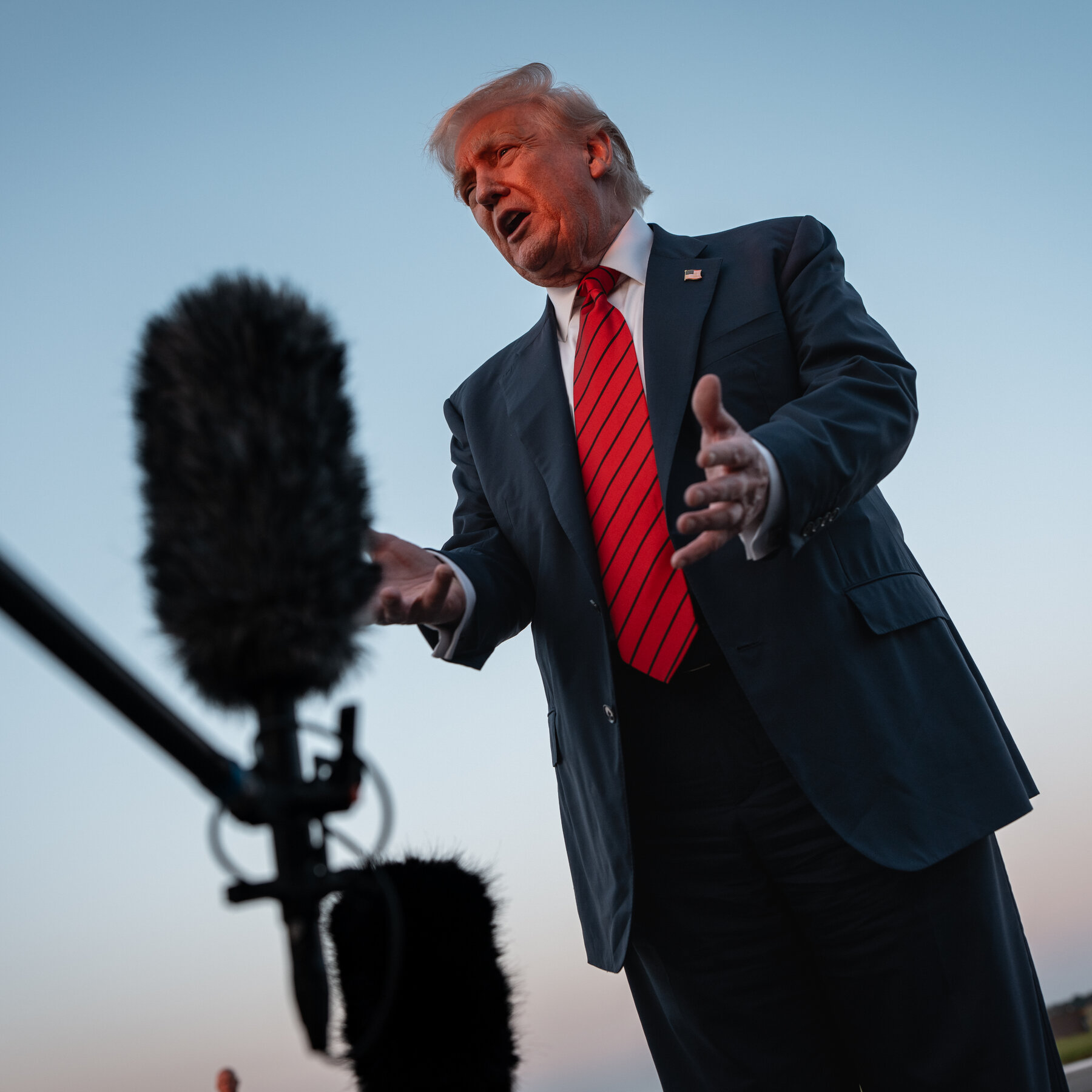 Trump Signs Executive Order Clamping Down on ‘Debanking’